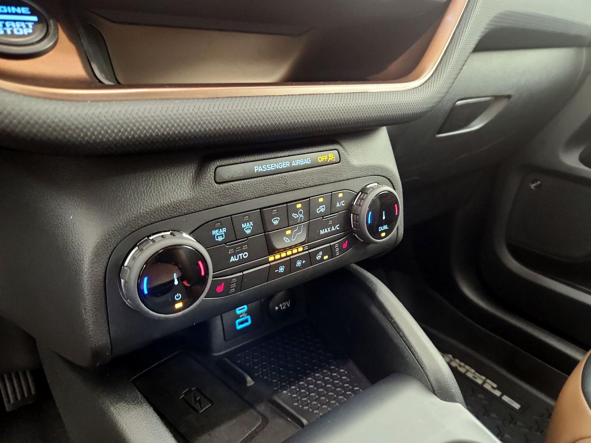 Thumbnail: 2022 Ford Bronco Sport - 16