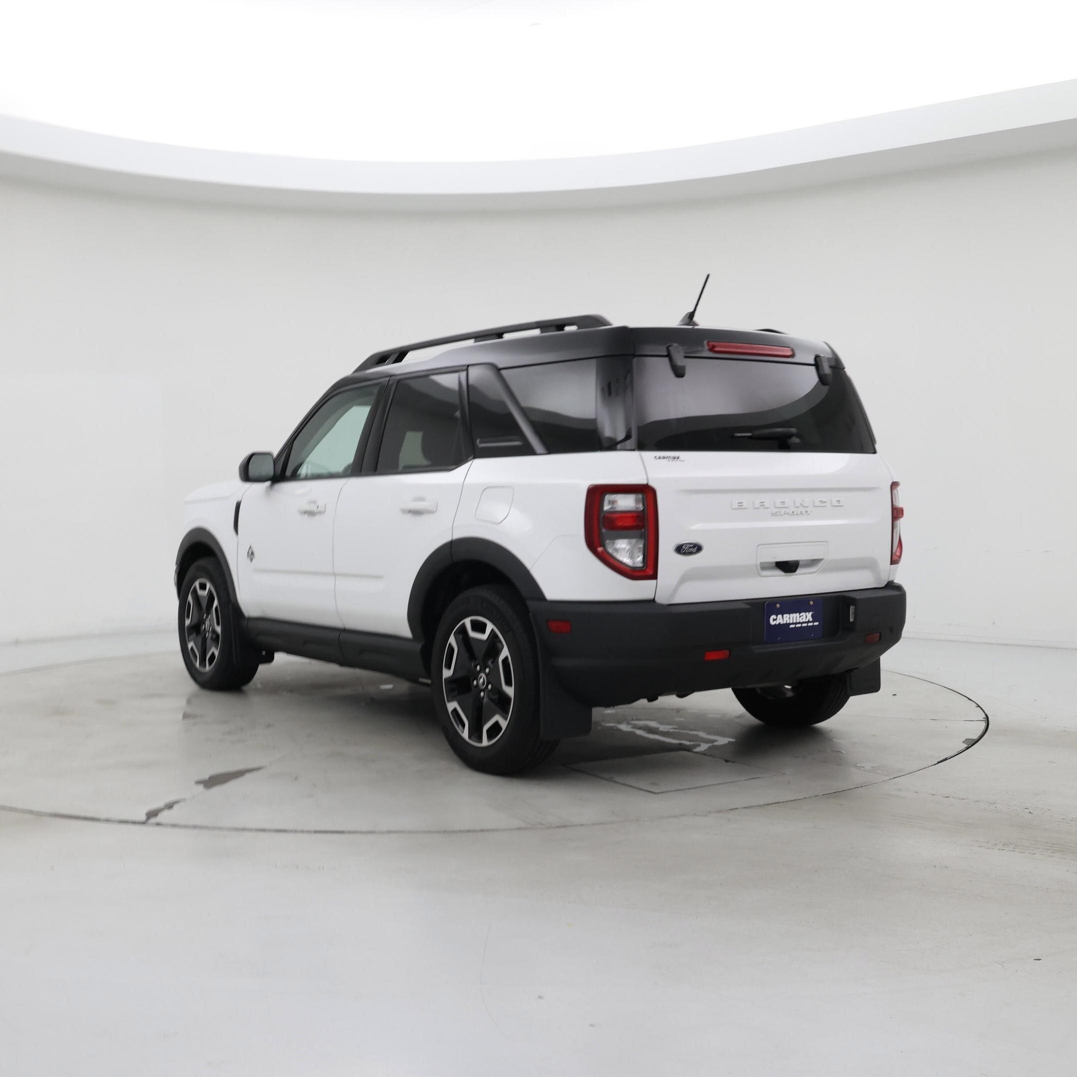 Thumbnail: 2022 Ford Bronco Sport - 2