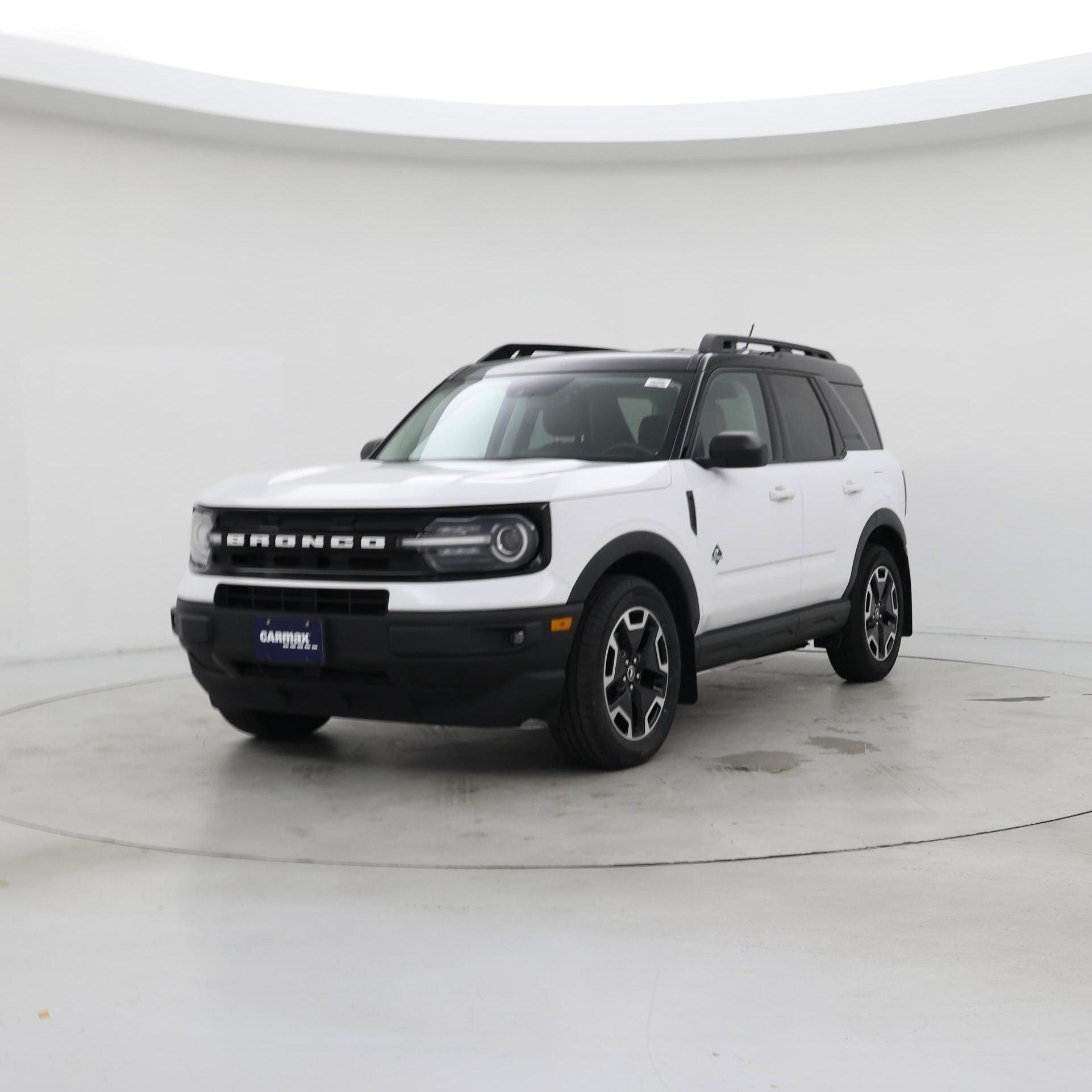 Thumbnail: 2022 Ford Bronco Sport - 4