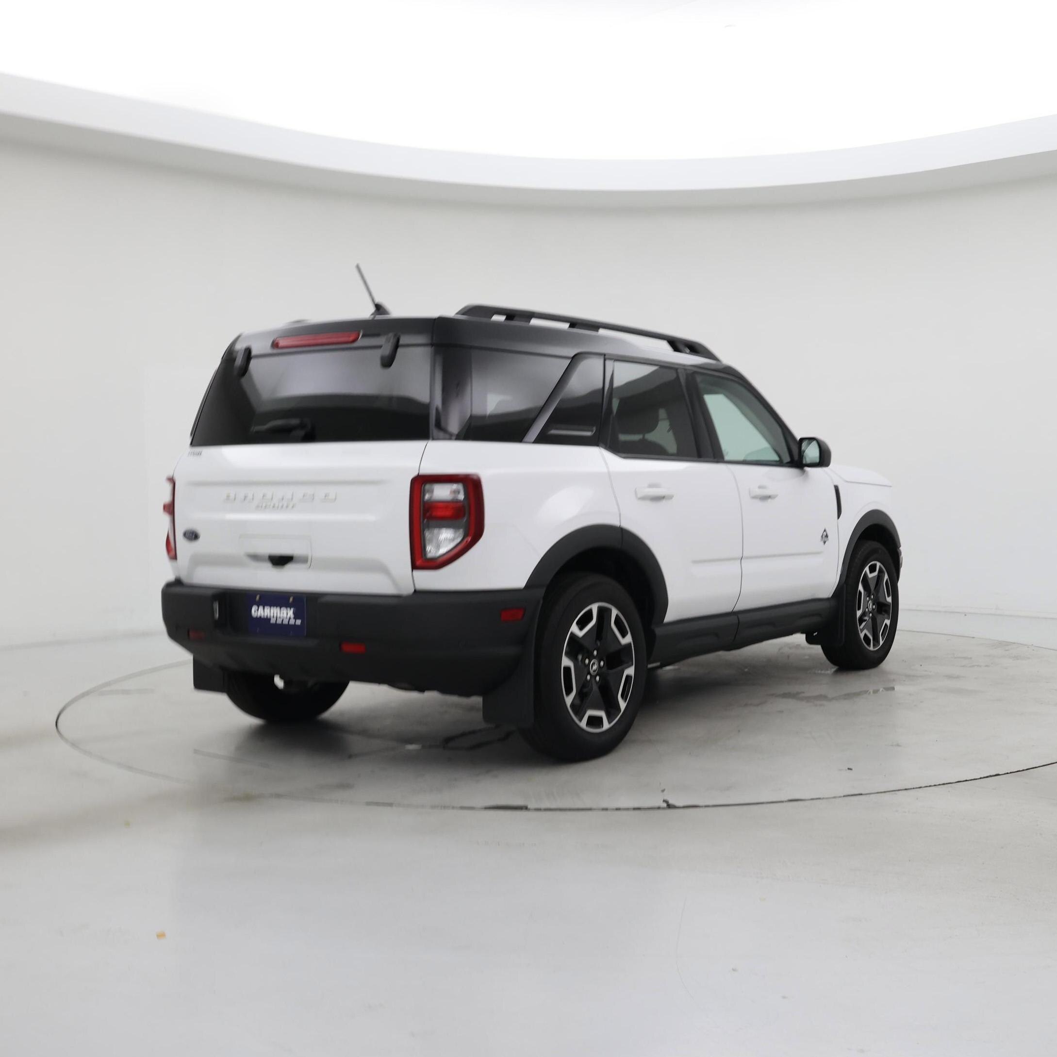 Thumbnail: 2022 Ford Bronco Sport - 8