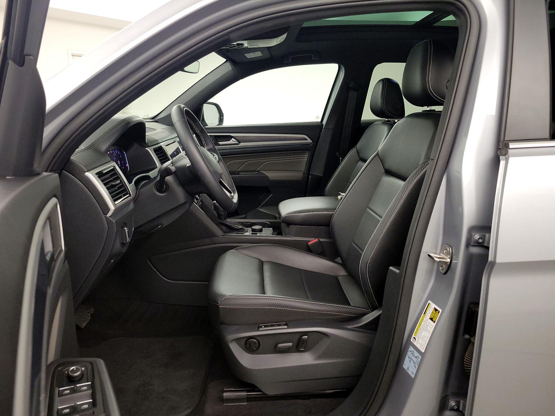 Thumbnail: 2021 Volkswagen Atlas - 11