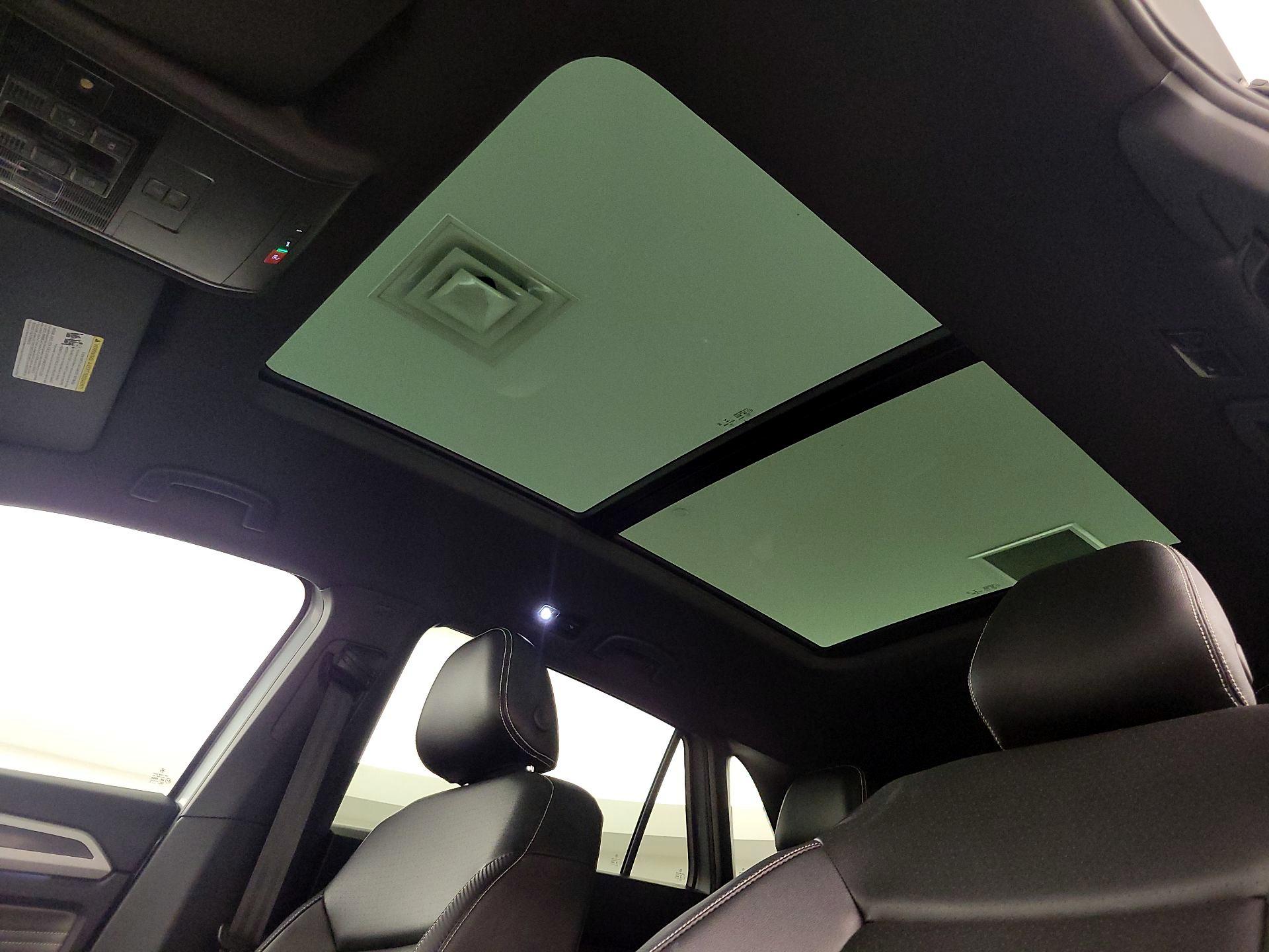 Thumbnail: 2021 Volkswagen Atlas - 19