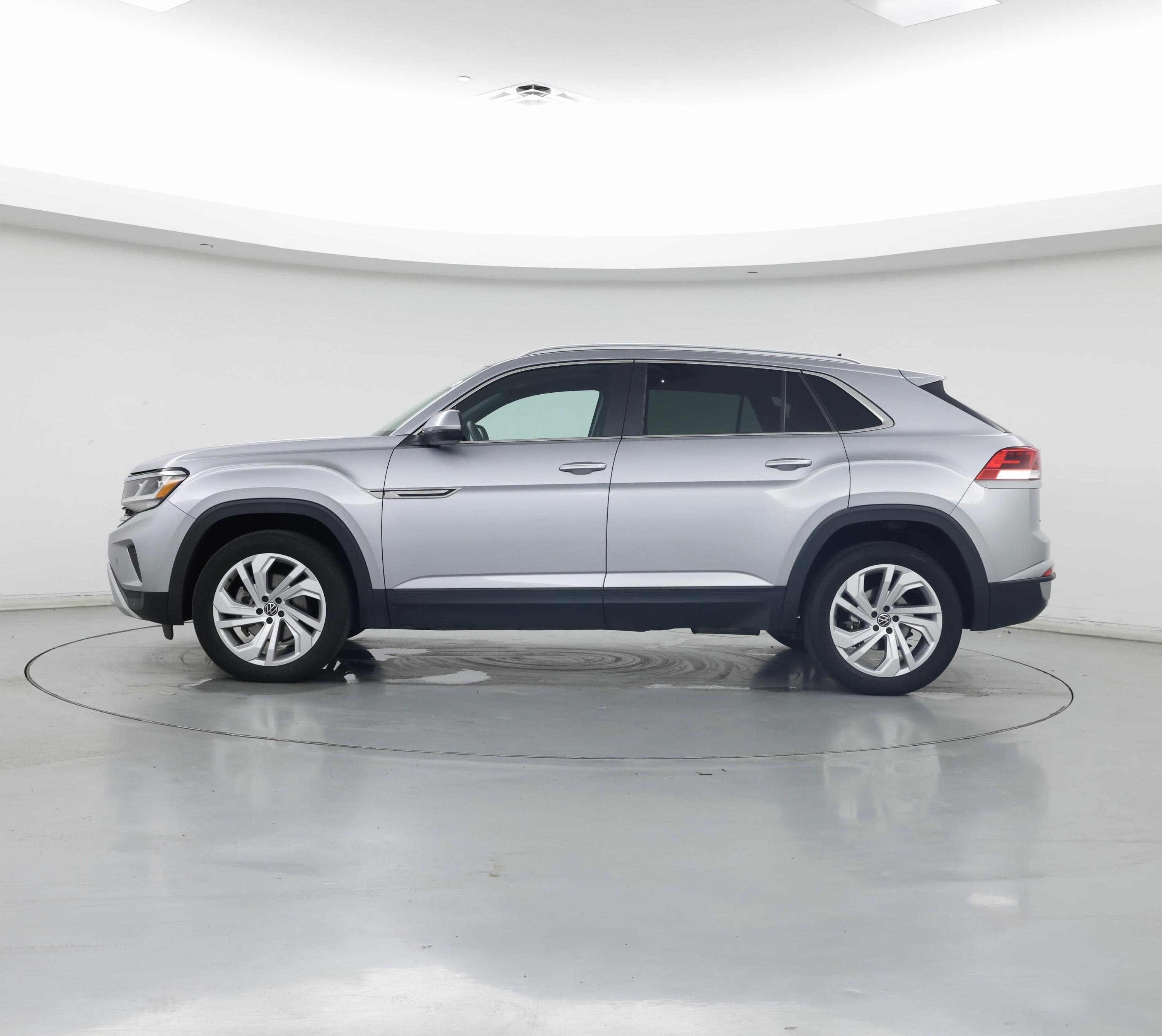 Thumbnail: 2021 Volkswagen Atlas - 3