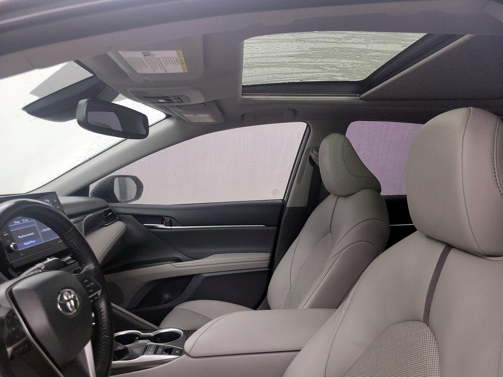 Thumbnail: 2022 Toyota Camry - 19