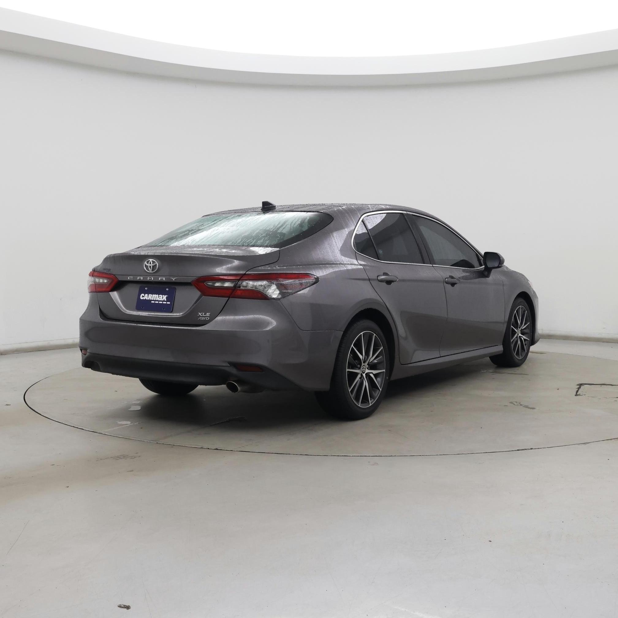 Thumbnail: 2022 Toyota Camry - 8