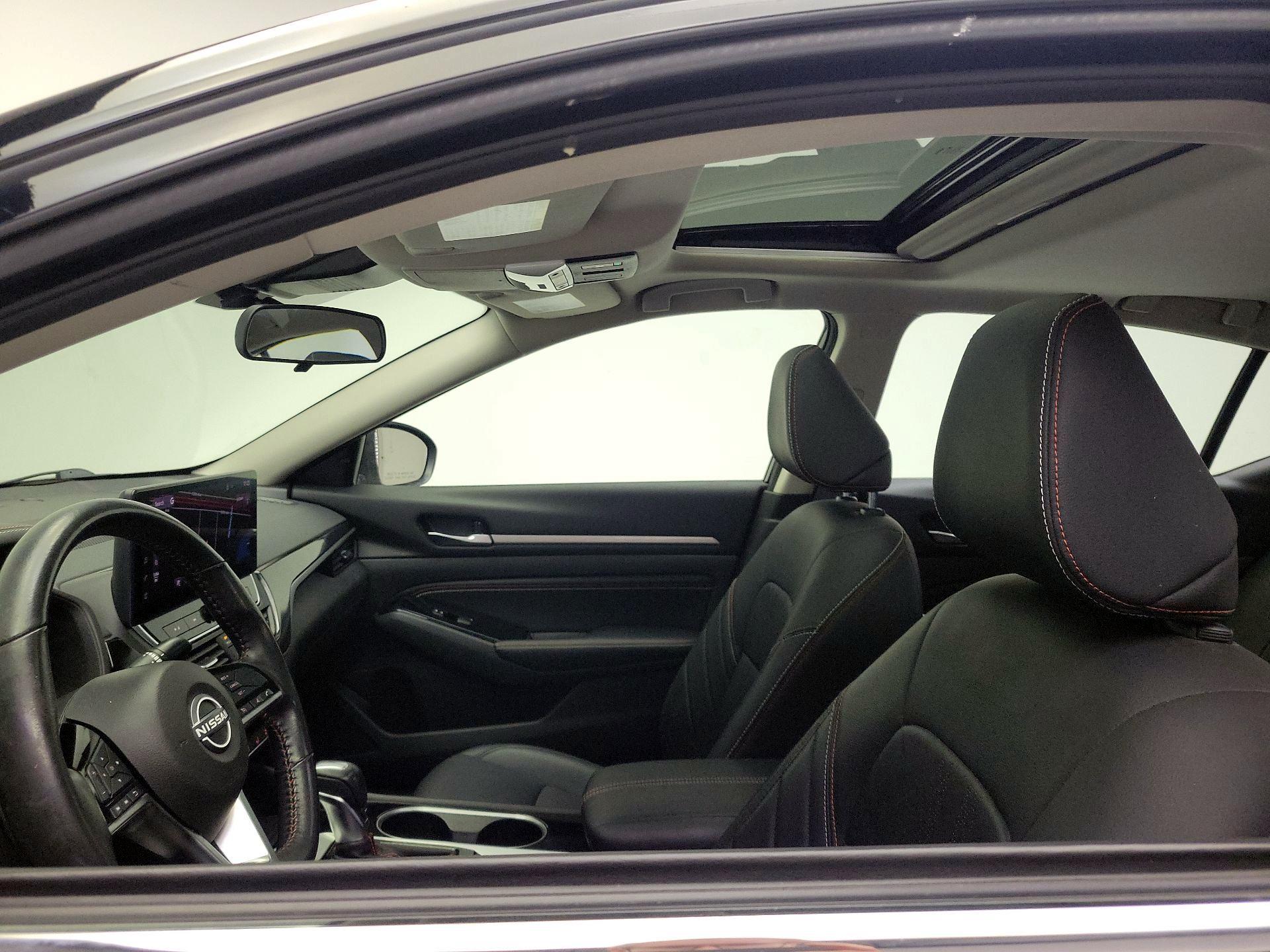 Thumbnail: 2023 Nissan Altima - 20