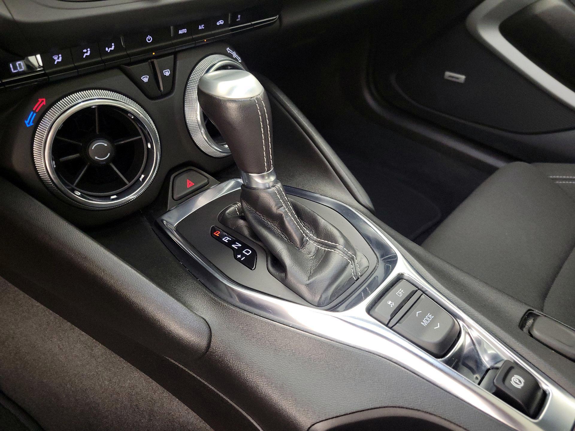 Thumbnail: 2022 Chevrolet Camaro - 16