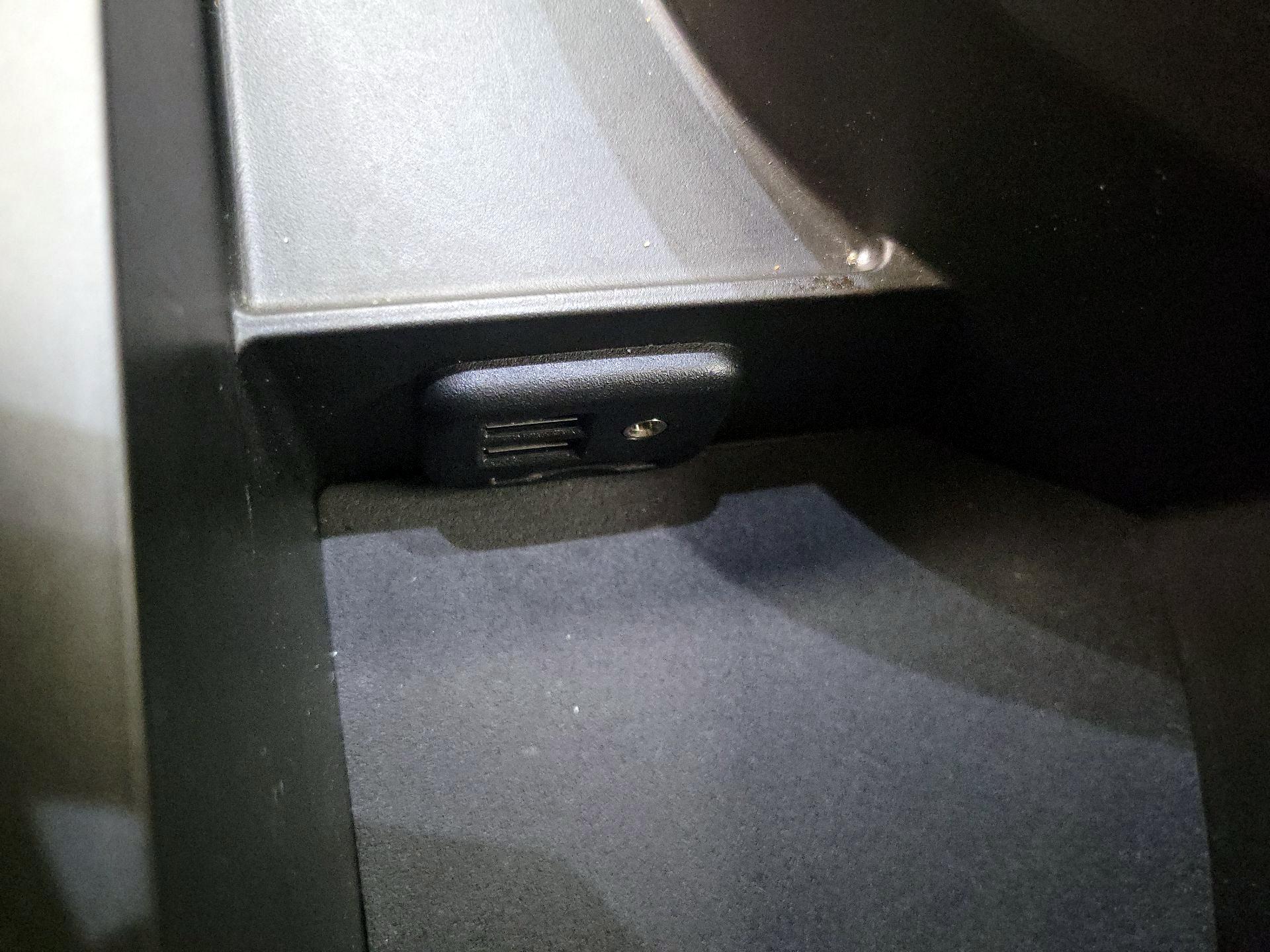 Thumbnail: 2022 Chevrolet Camaro - 17