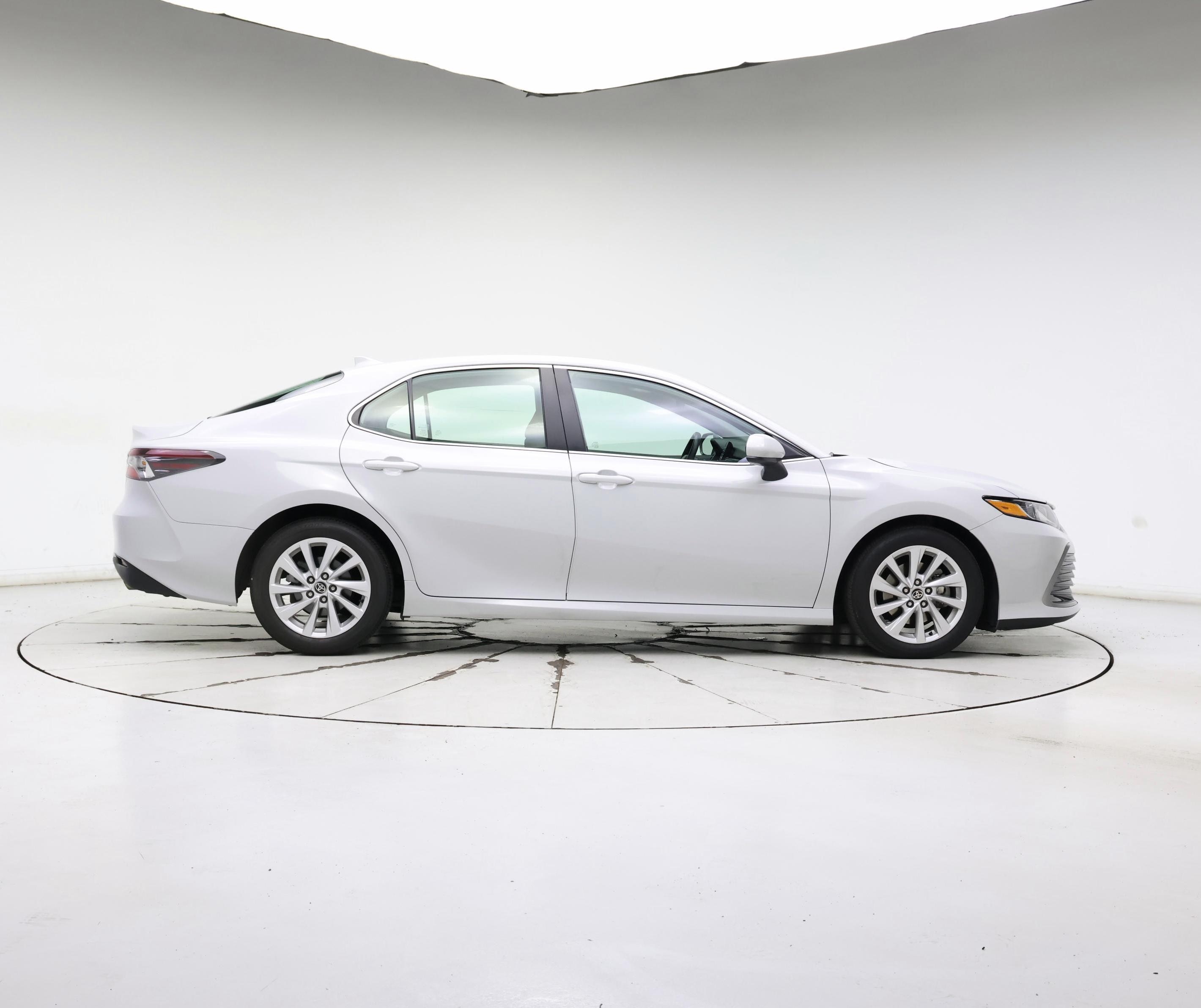 Thumbnail: 2022 Toyota Camry - 7