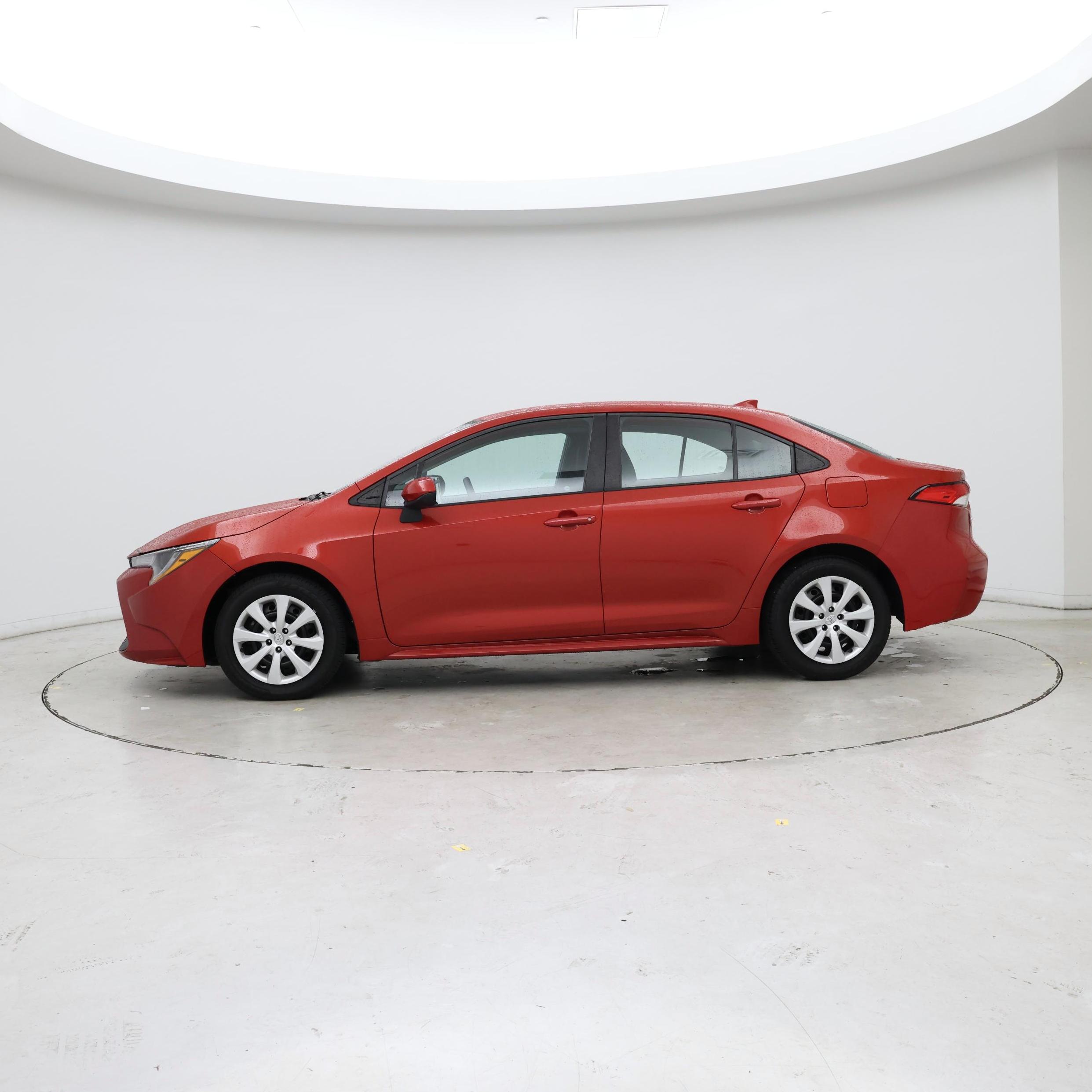 Thumbnail: 2021 Toyota Corolla - 3