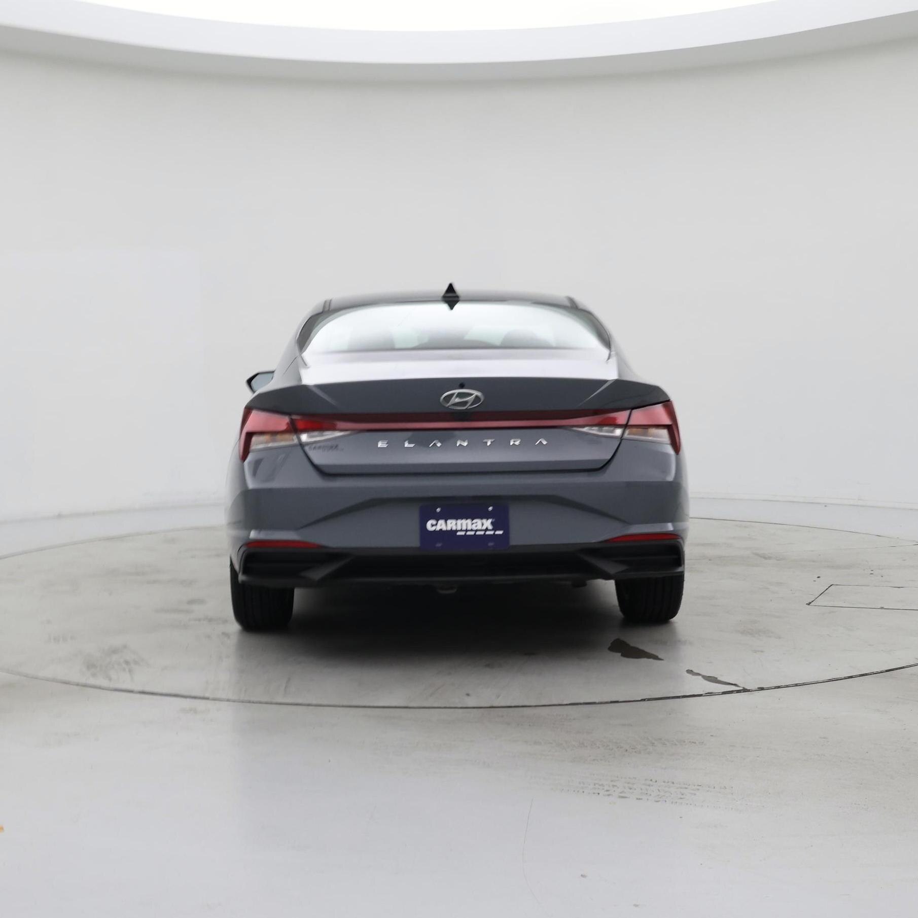 Thumbnail: 2022 Hyundai Elantra - 6