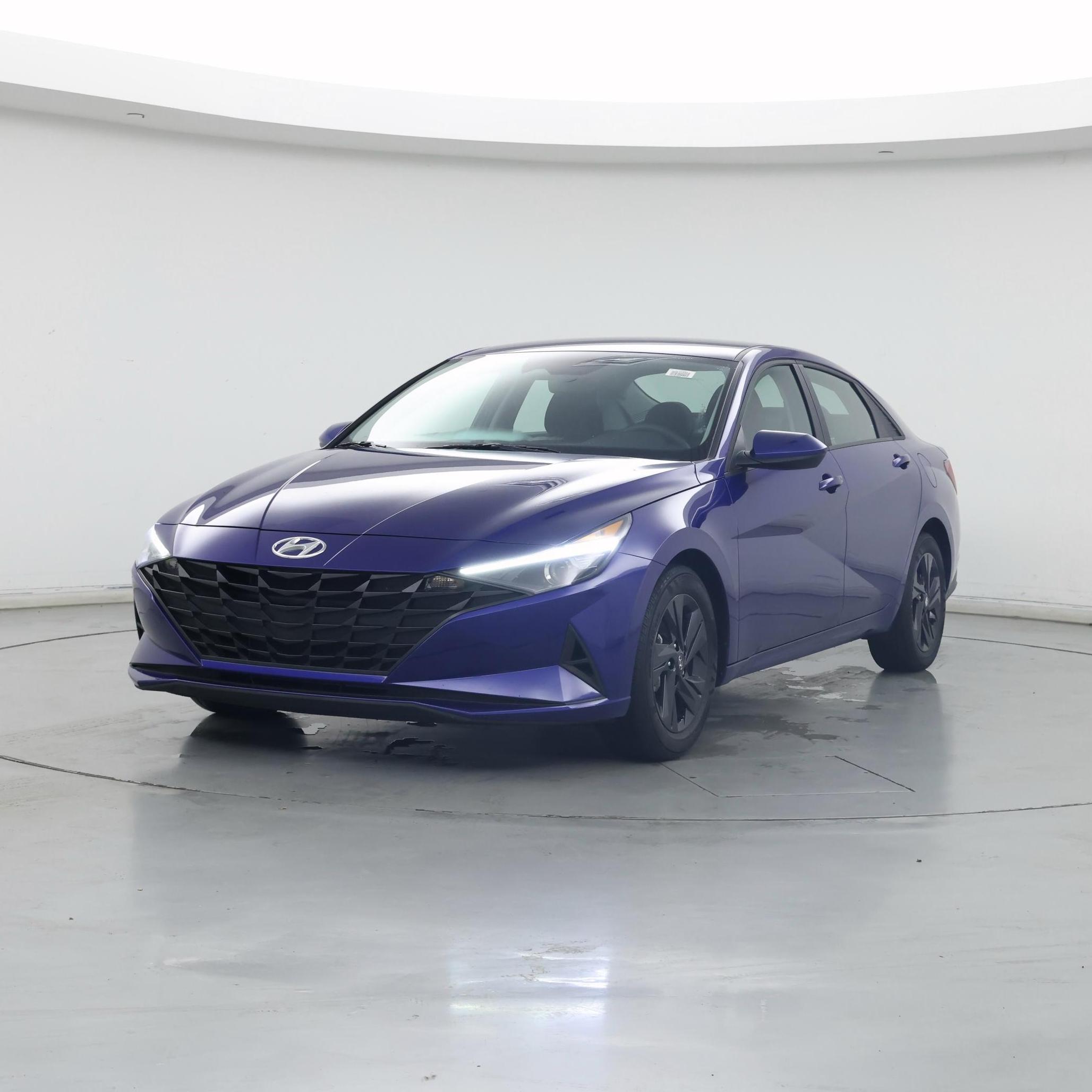 Thumbnail: 2022 Hyundai Elantra - 4