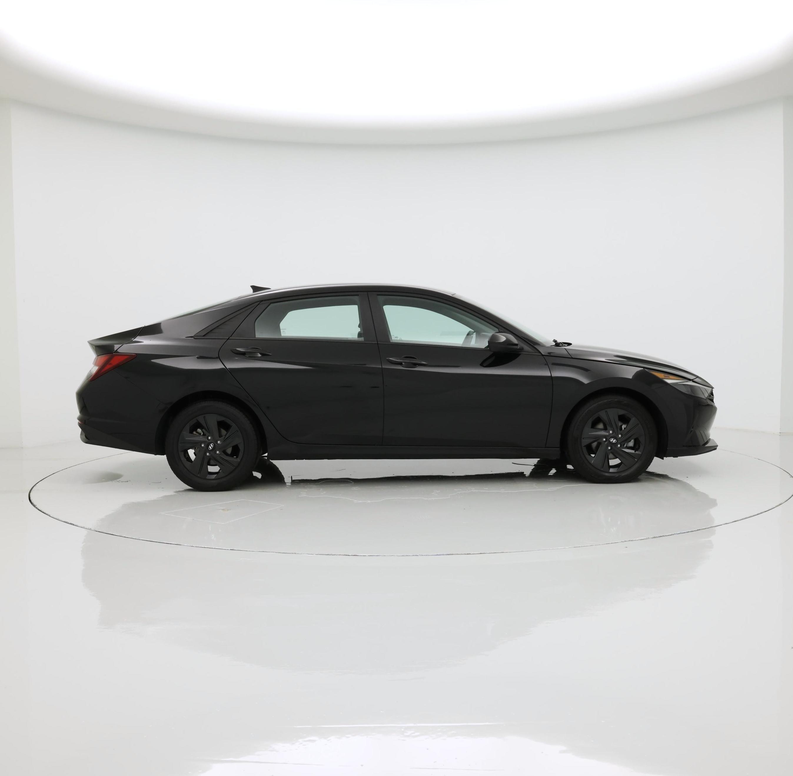 Thumbnail: 2023 Hyundai Elantra - 7