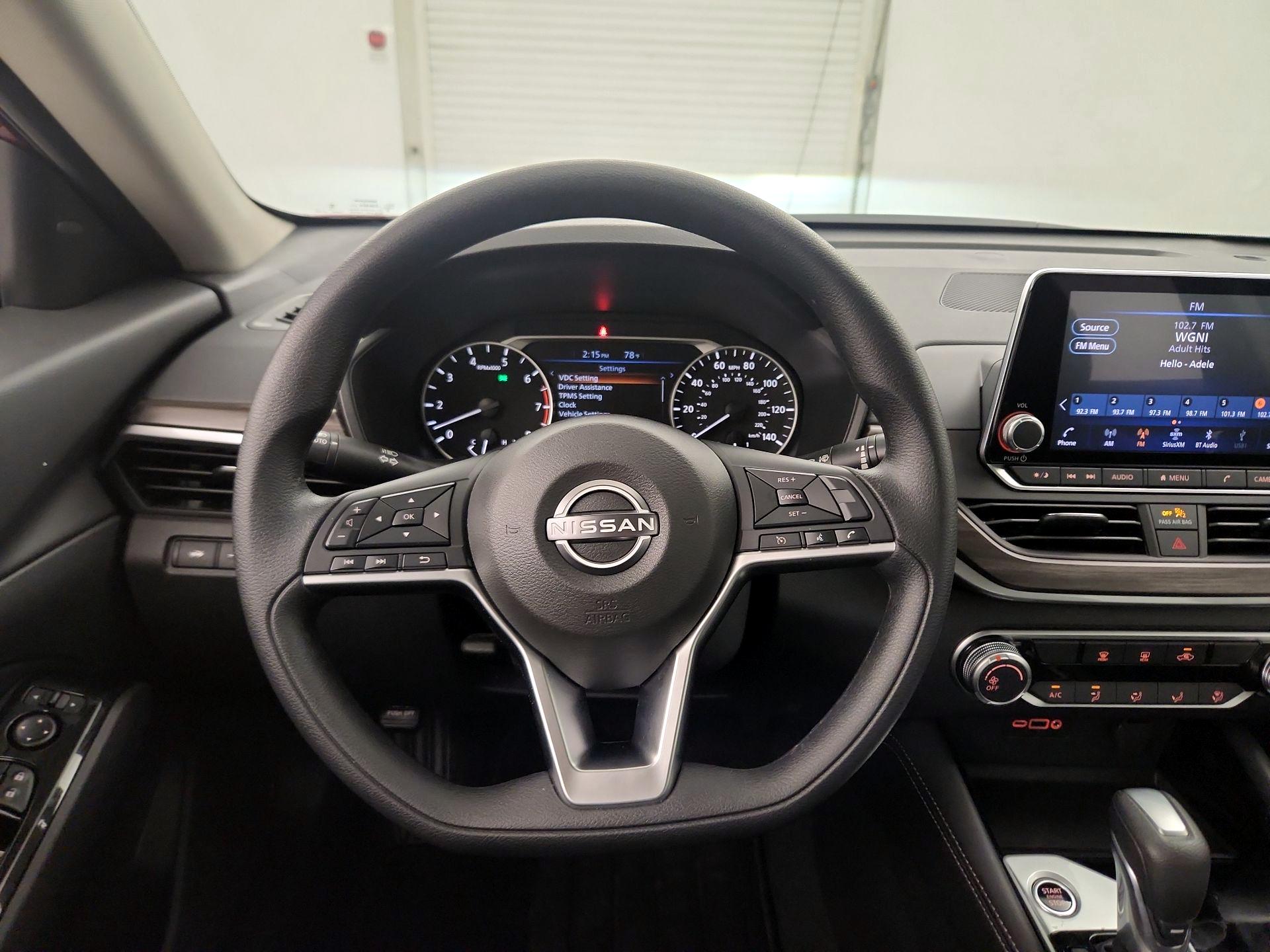 Thumbnail: 2023 Nissan Altima - 10