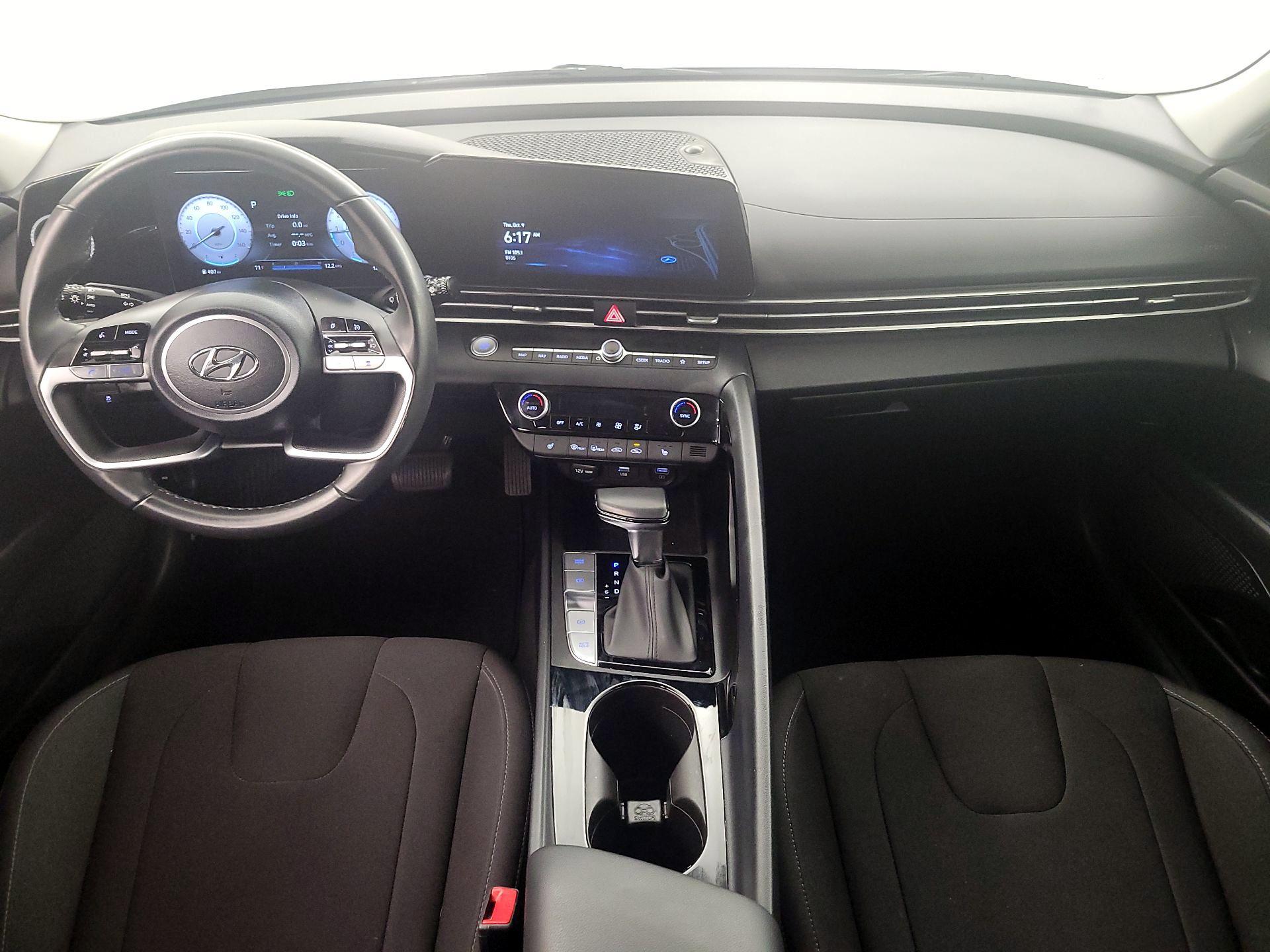 Thumbnail: 2023 Hyundai Elantra - 9