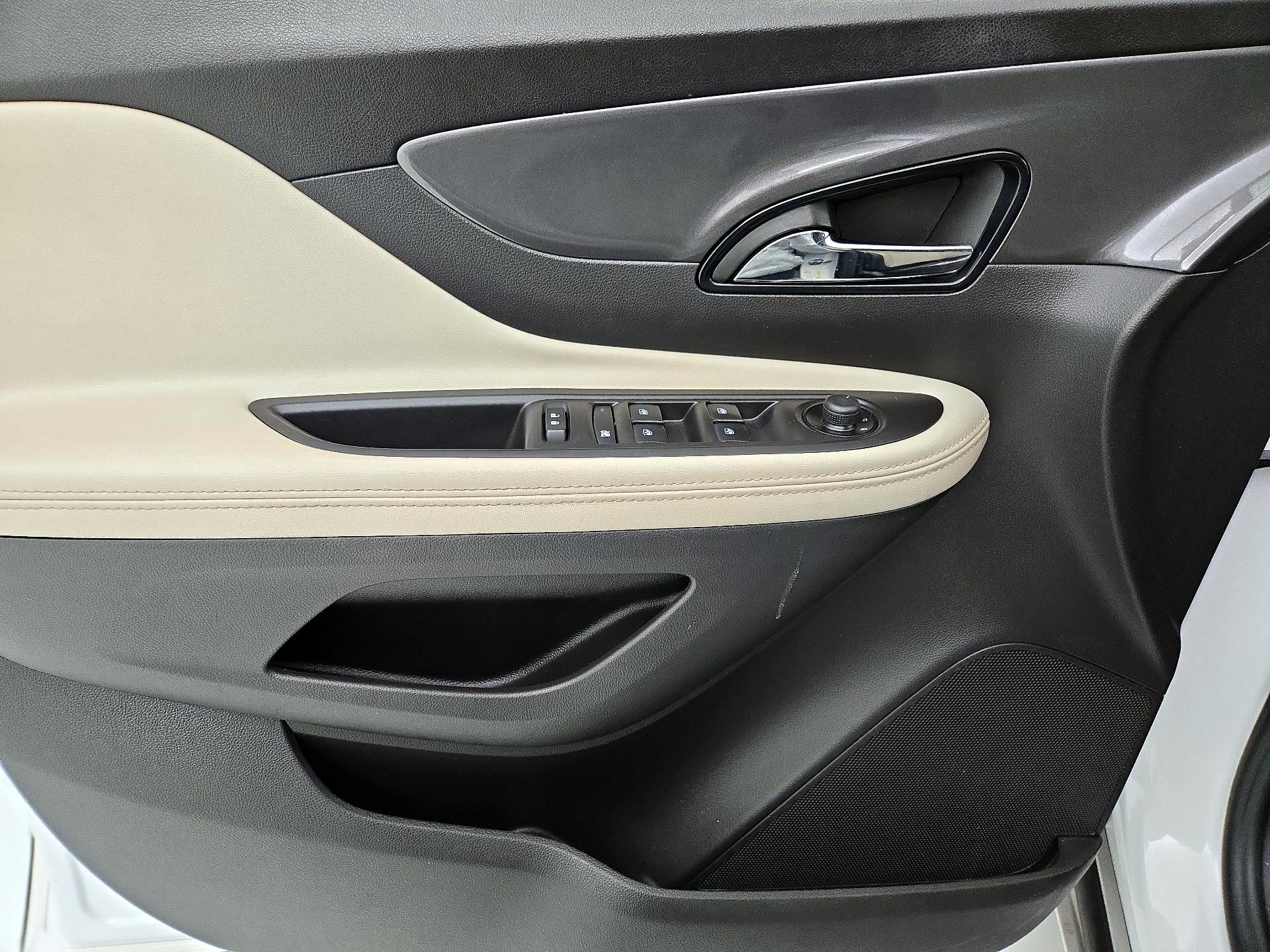 Thumbnail: 2021 Buick Encore - 12