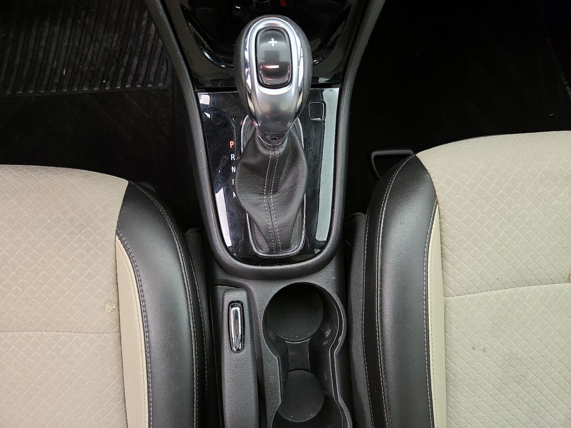 Thumbnail: 2021 Buick Encore - 17