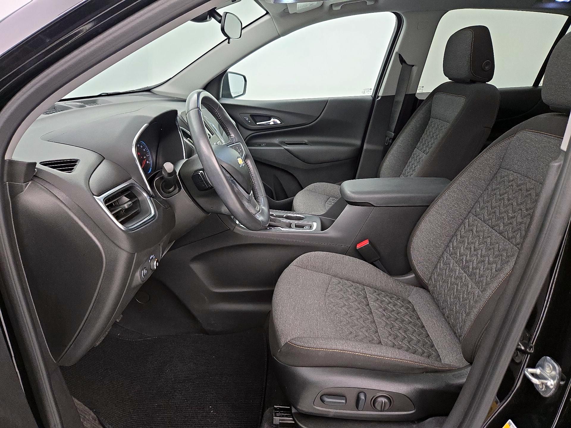 Thumbnail: 2022 Chevrolet Equinox - 11