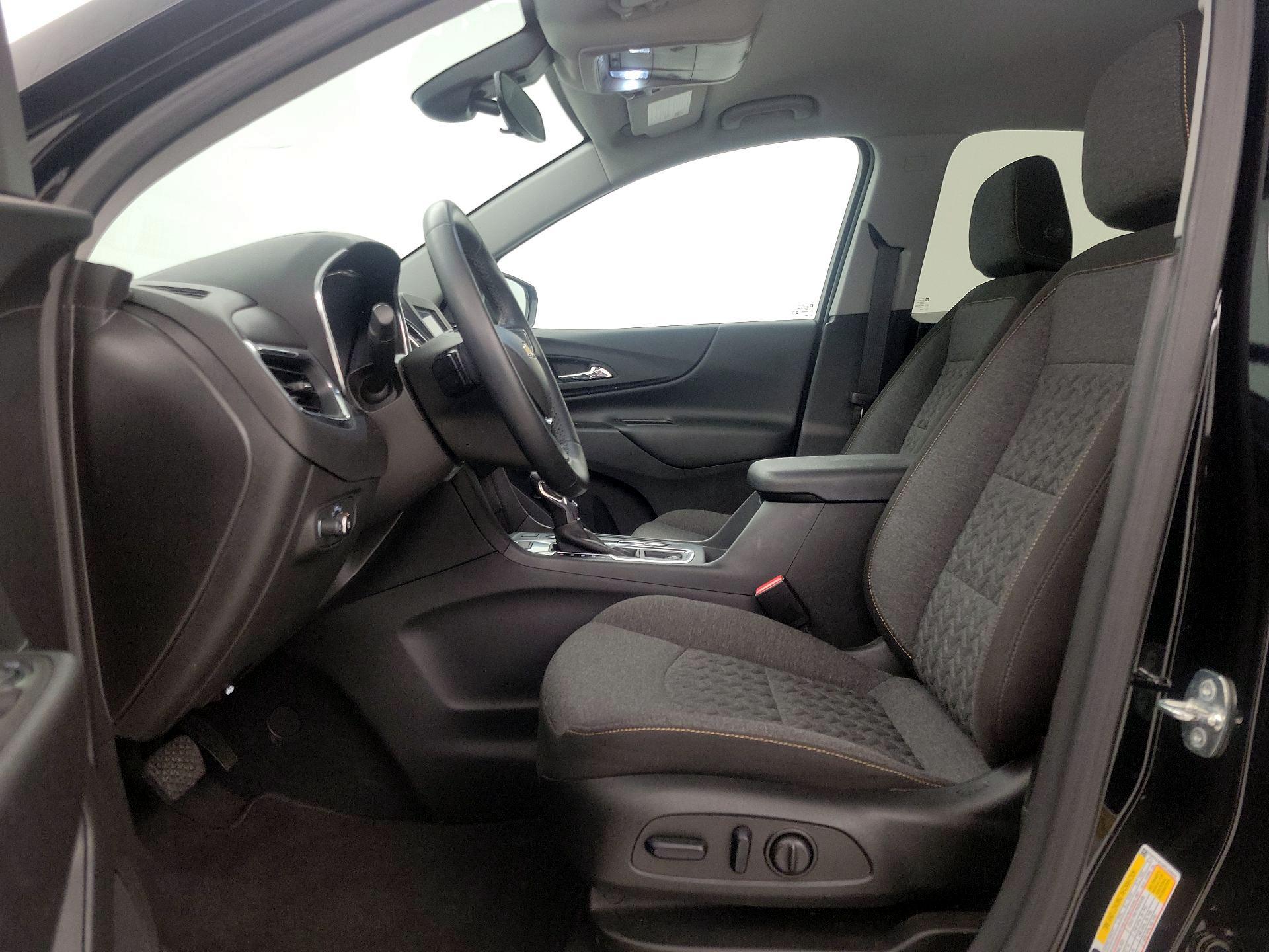 Thumbnail: 2023 Chevrolet Equinox - 11