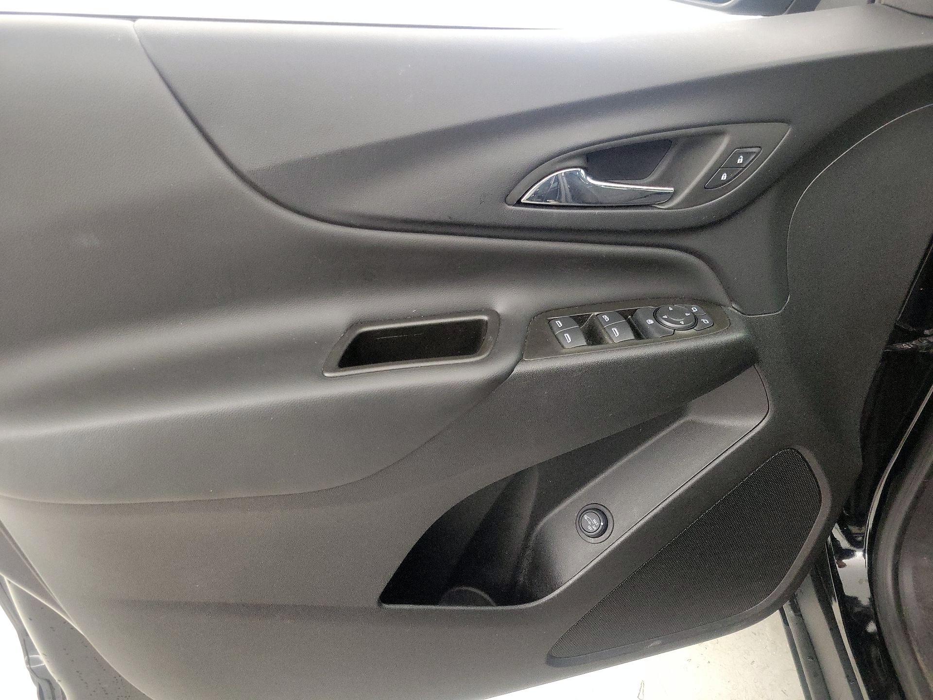 Thumbnail: 2023 Chevrolet Equinox - 12