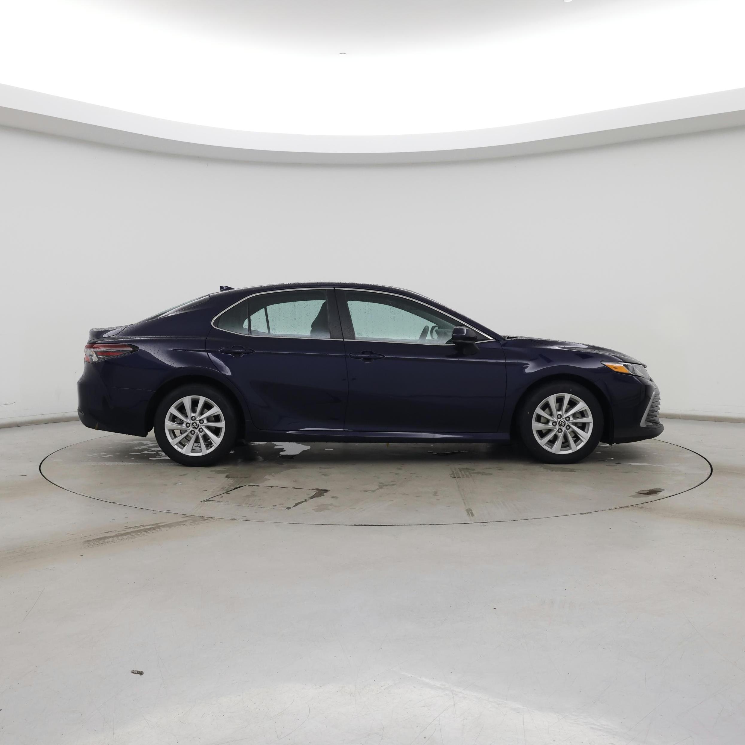 Thumbnail: 2021 Toyota Camry - 7