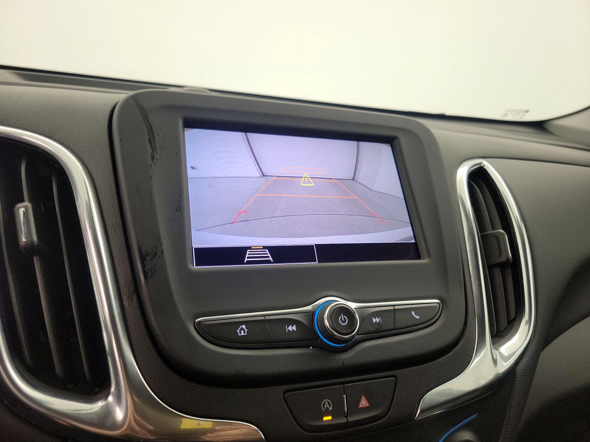 Thumbnail: 2022 Chevrolet Equinox - 14