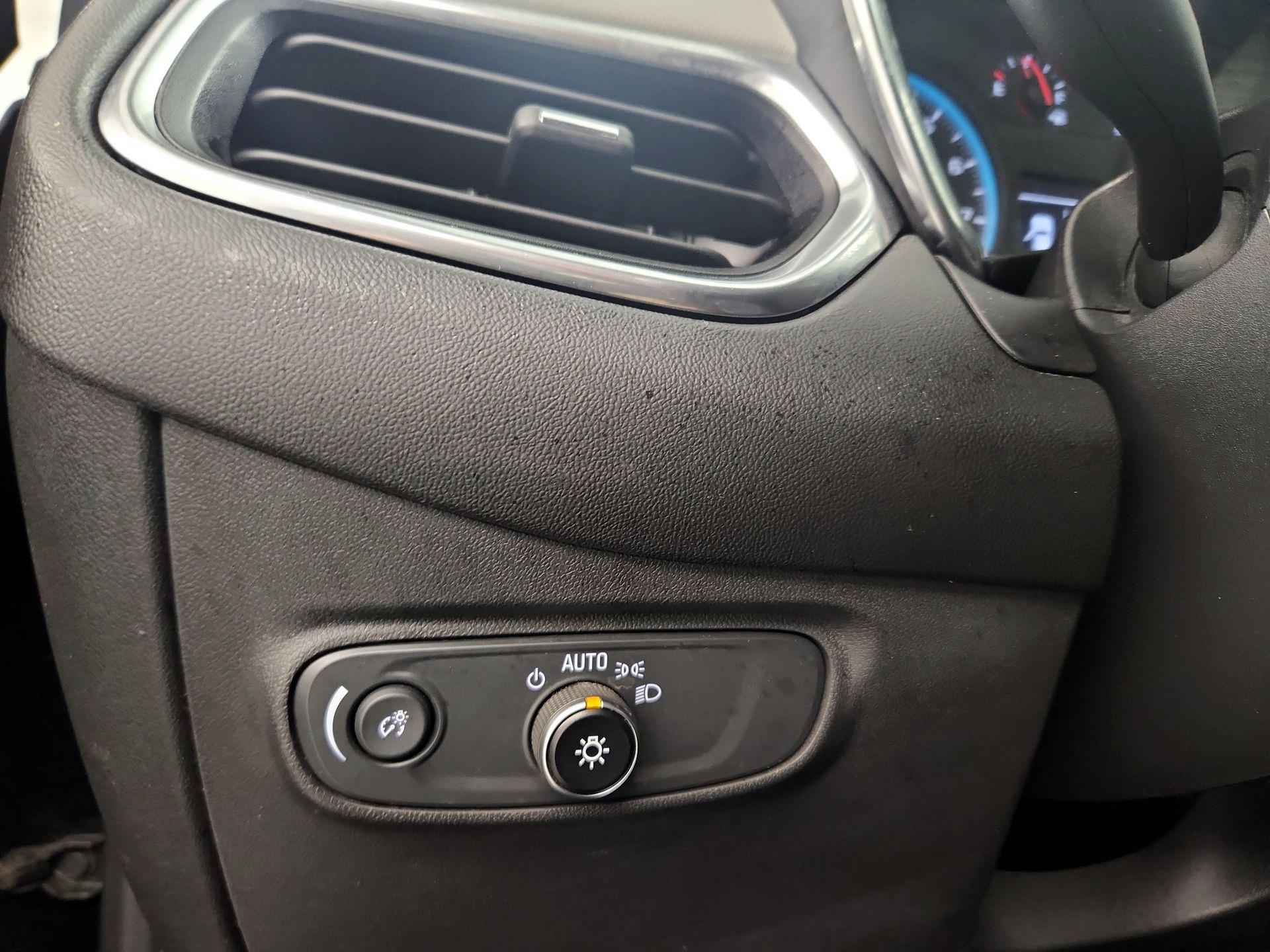 Thumbnail: 2021 Chevrolet Equinox - 13