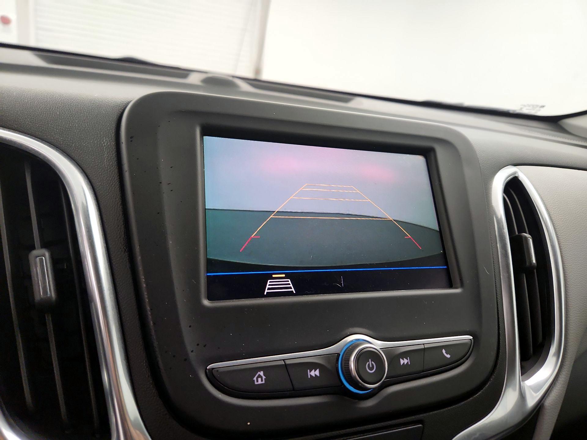 Thumbnail: 2021 Chevrolet Equinox - 14