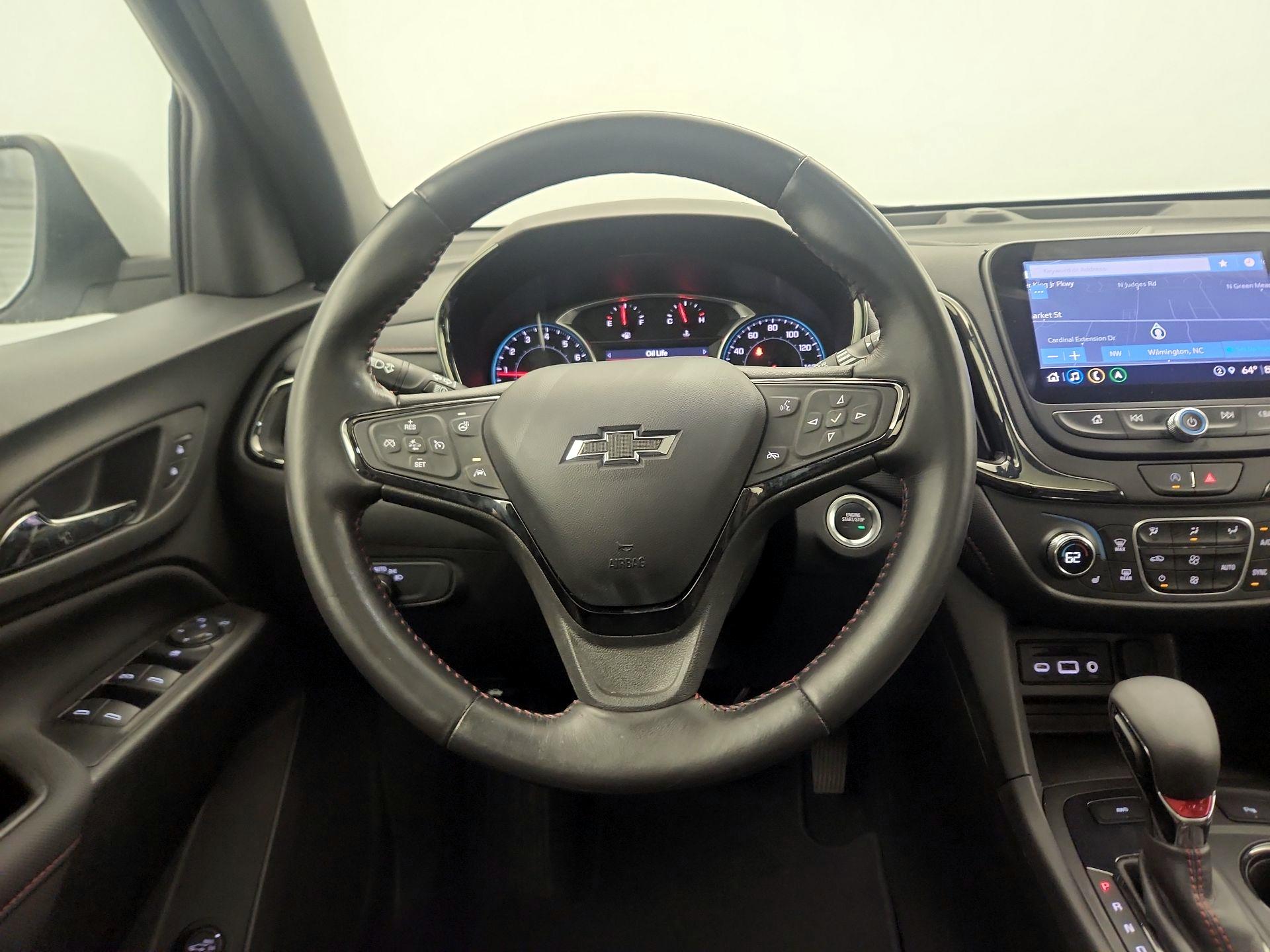 Thumbnail: 2022 Chevrolet Equinox - 10