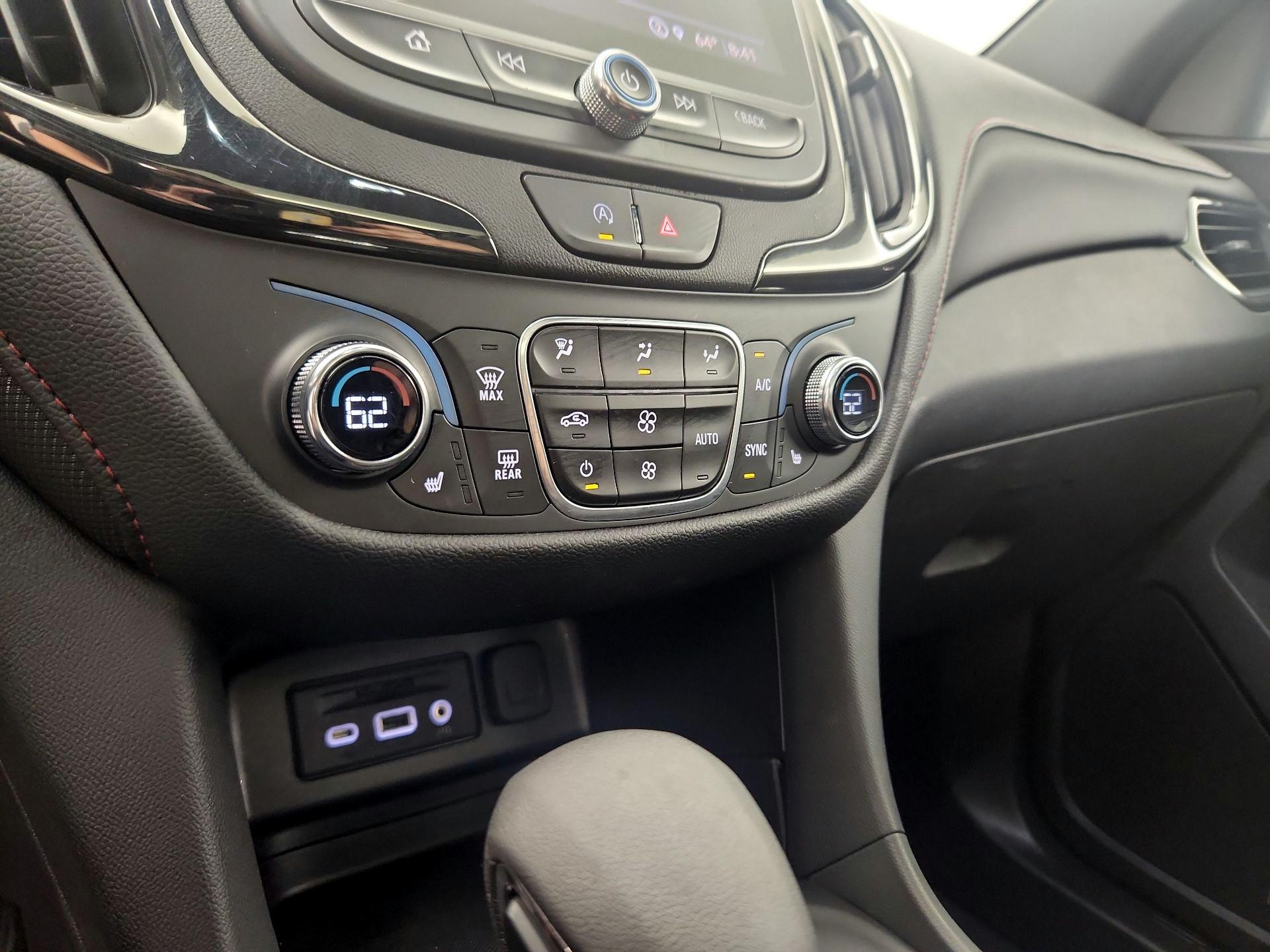 Thumbnail: 2022 Chevrolet Equinox - 17