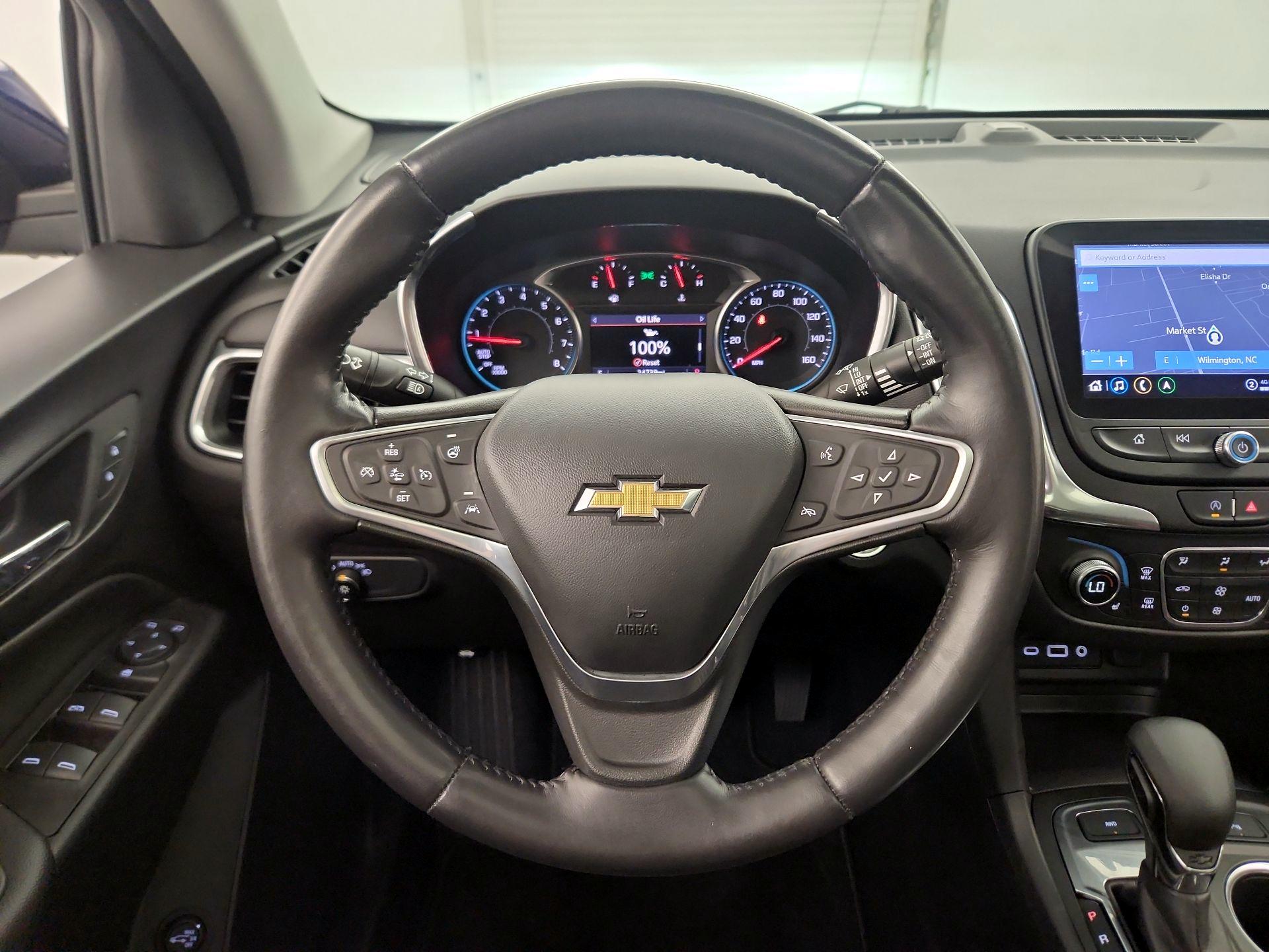 Thumbnail: 2022 Chevrolet Equinox - 10
