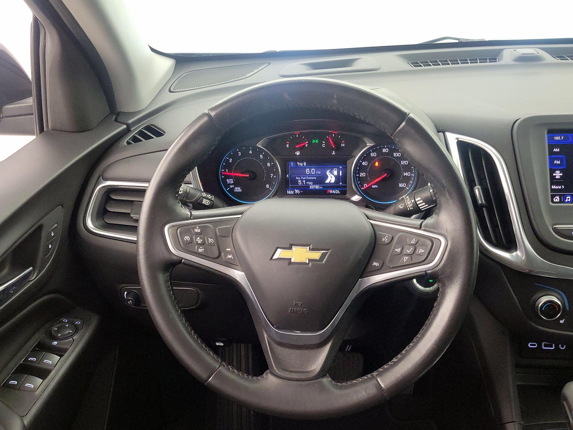 Thumbnail: 2022 Chevrolet Equinox - 10