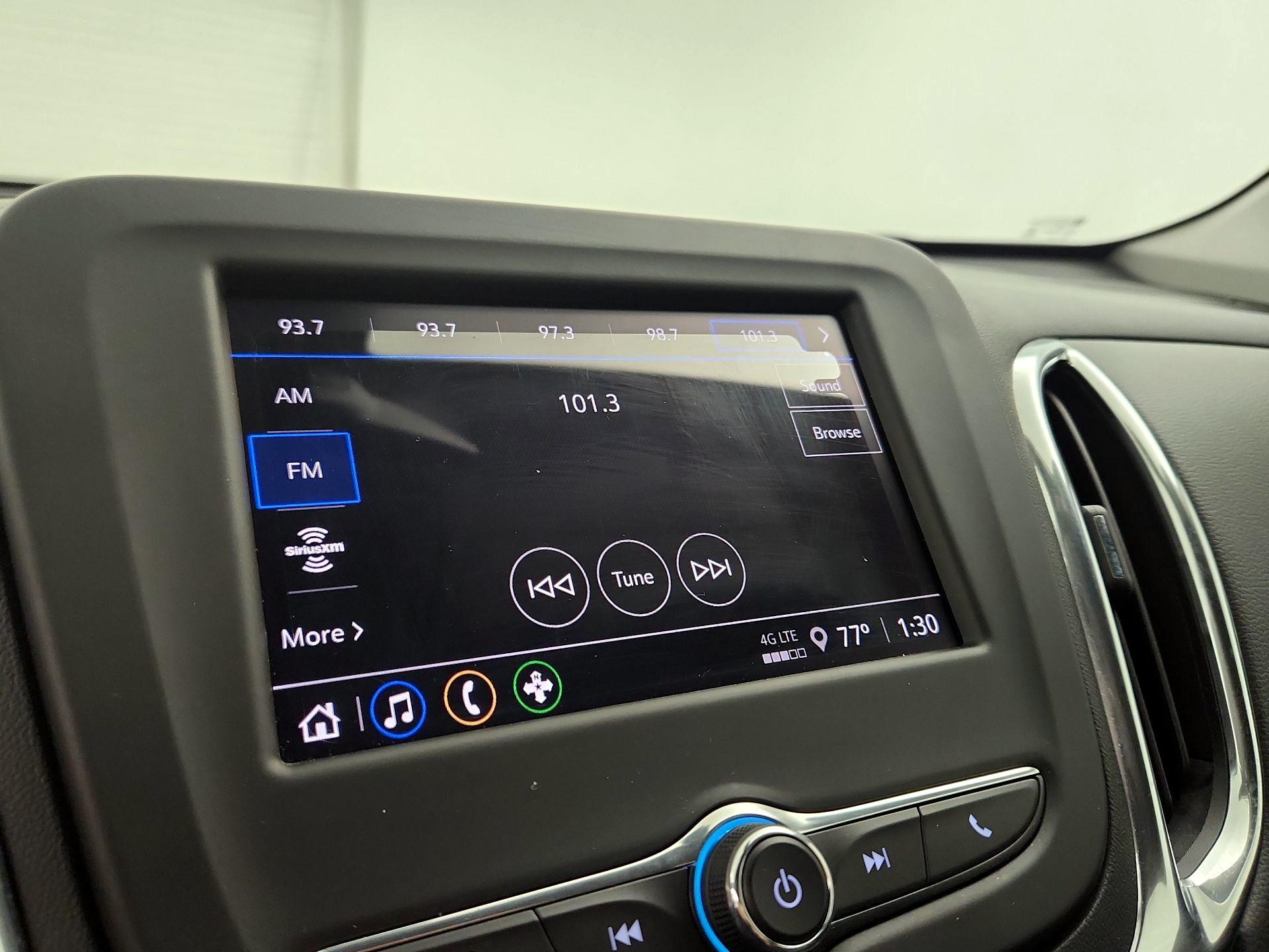 Thumbnail: 2022 Chevrolet Equinox - 15