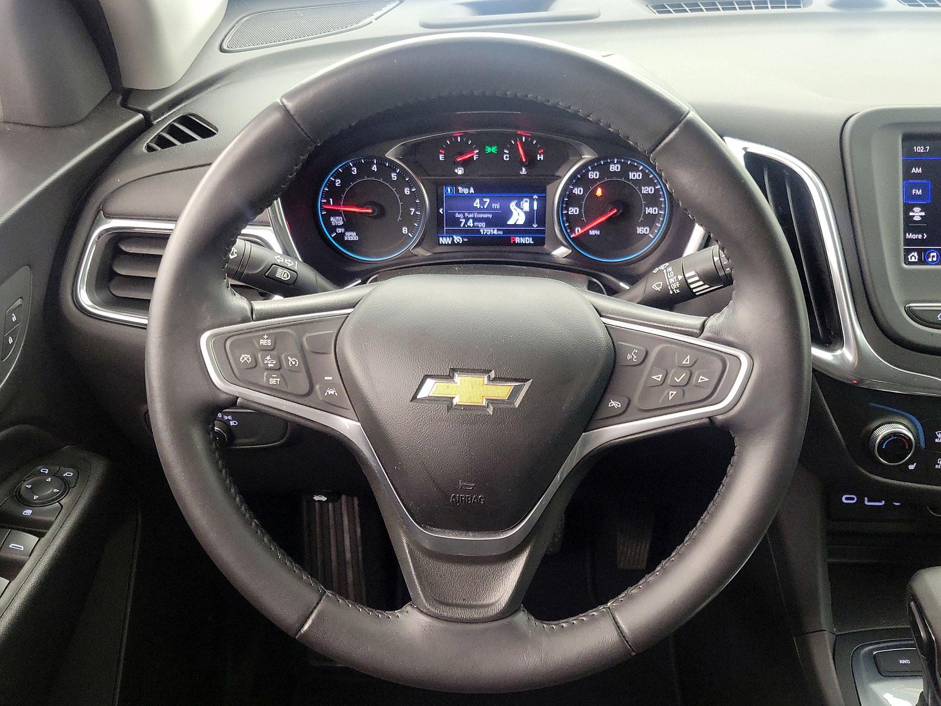 Thumbnail: 2022 Chevrolet Equinox - 10