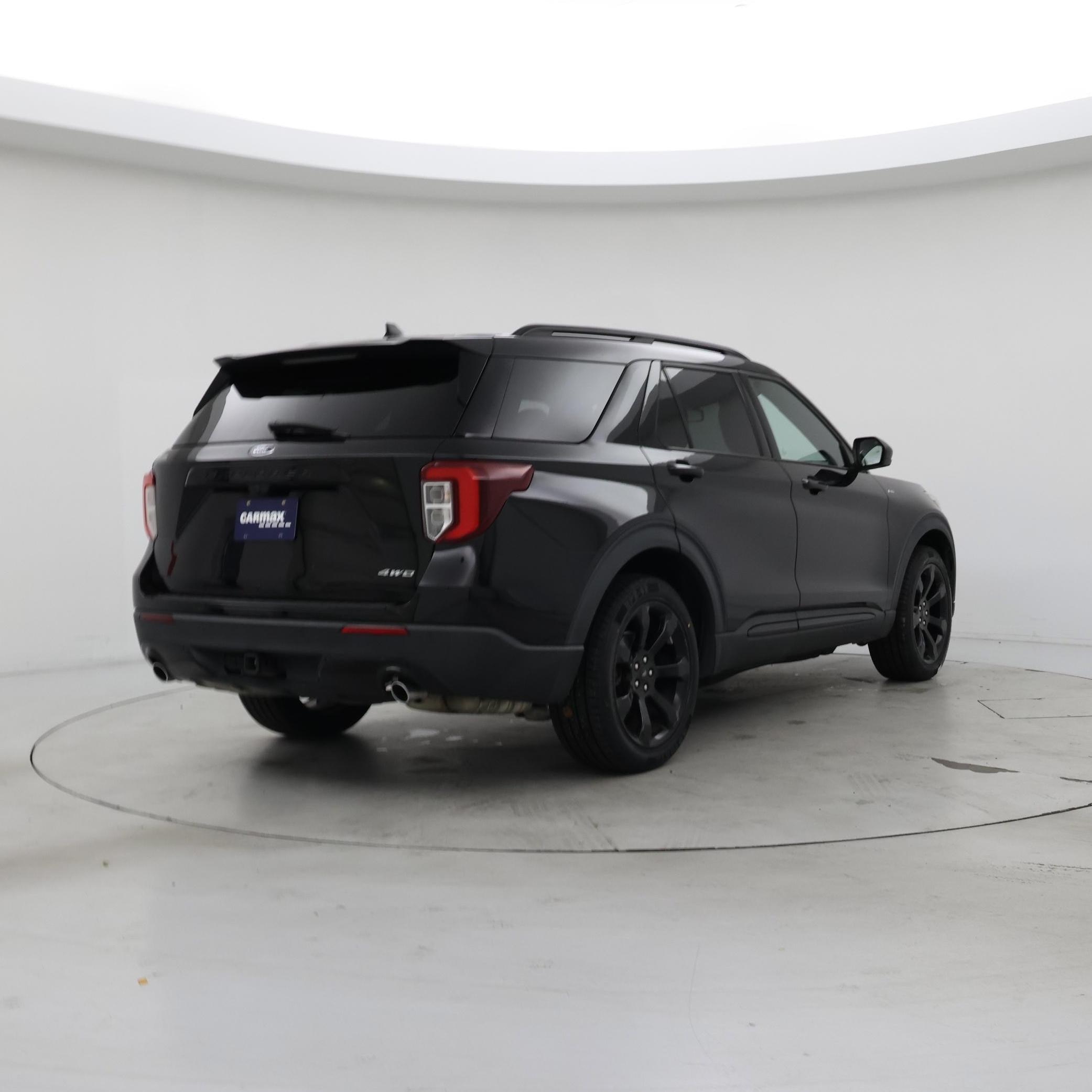 Thumbnail: 2022 Ford Explorer - 8