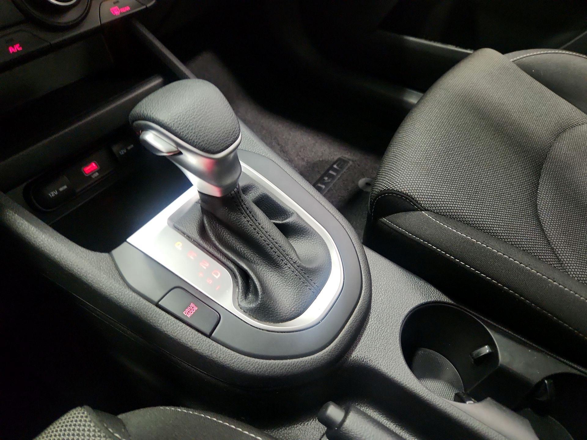 Thumbnail: 2023 Kia Forte - 17