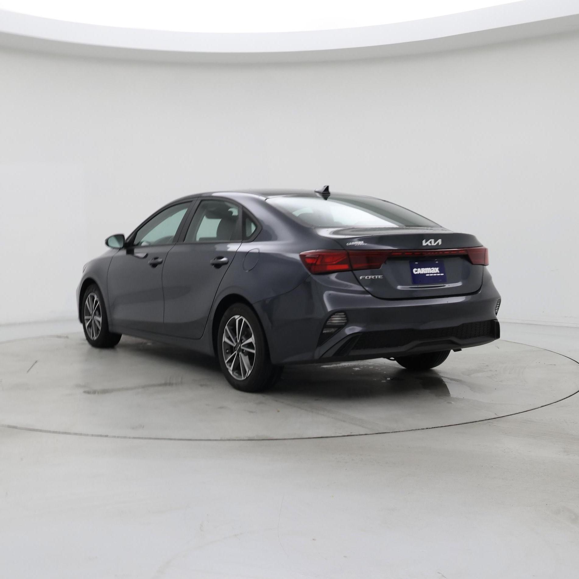 Thumbnail: 2023 Kia Forte - 2