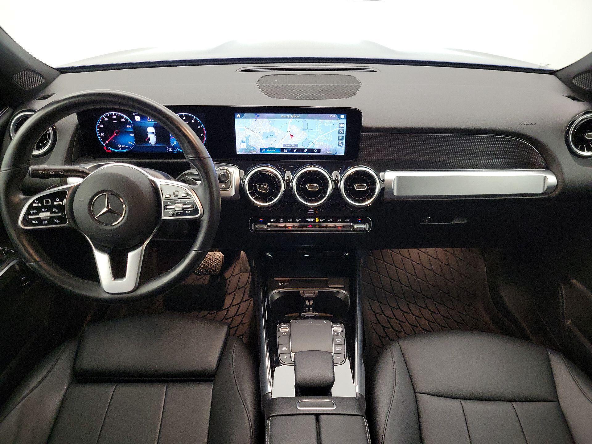 Thumbnail: 2022 Mercedes-Benz GLB - 9