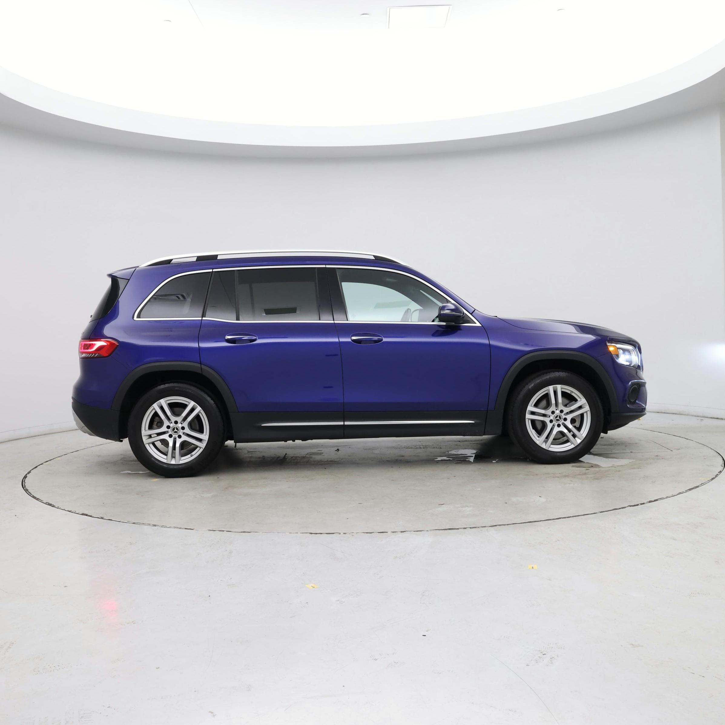 Thumbnail: 2022 Mercedes-Benz GLB - 7