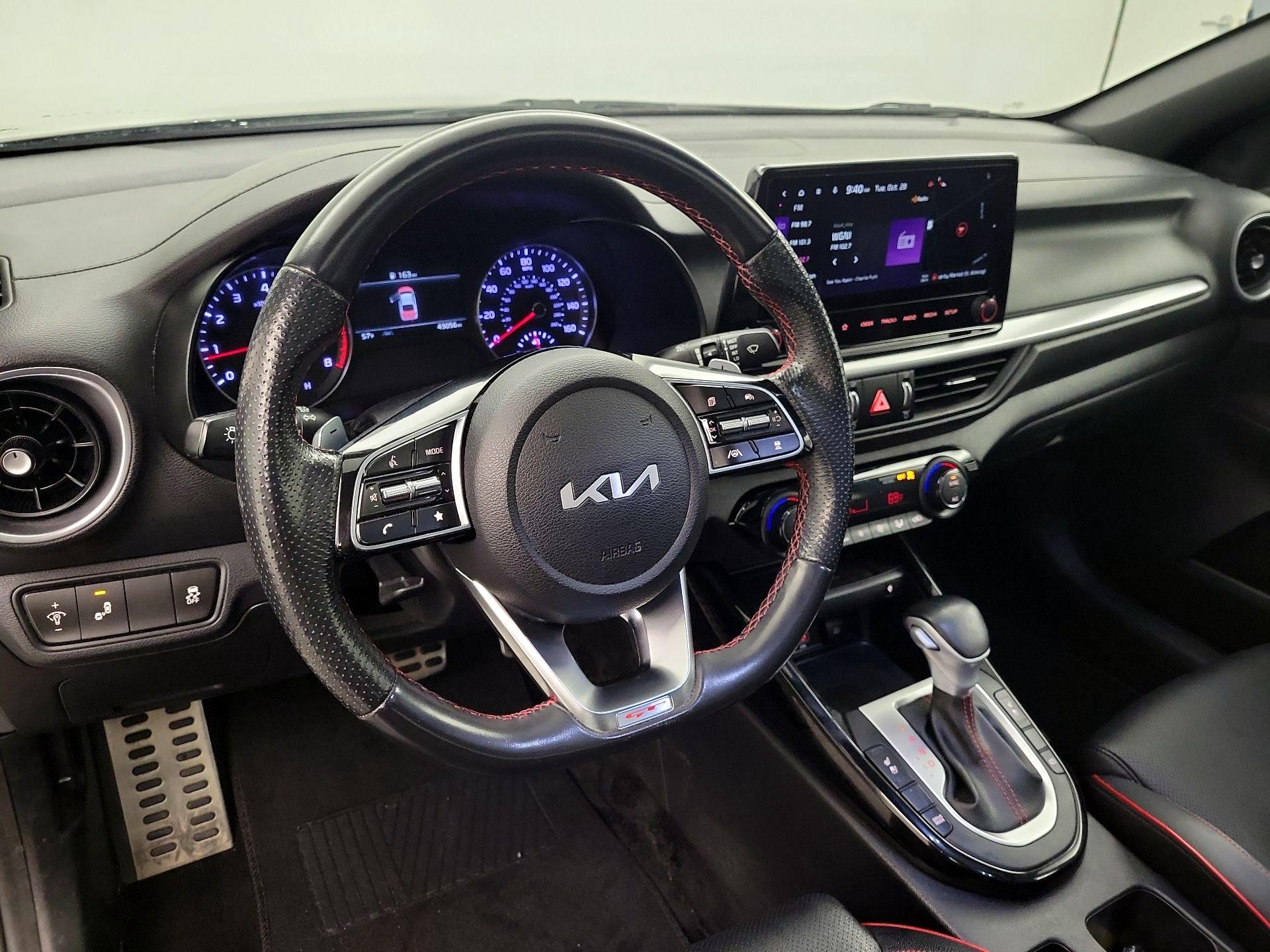 Thumbnail: 2023 Kia Forte - 9