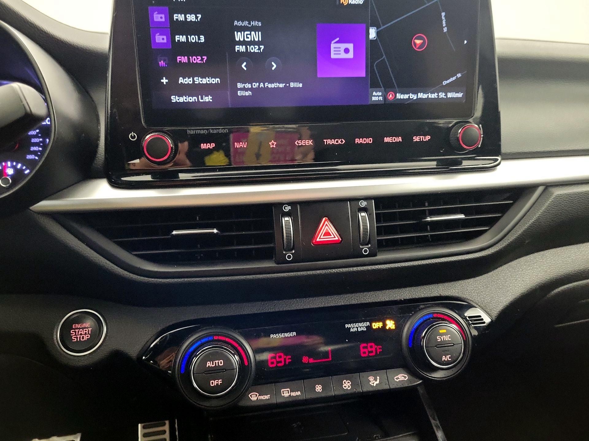 Thumbnail: 2023 Kia Forte - 16