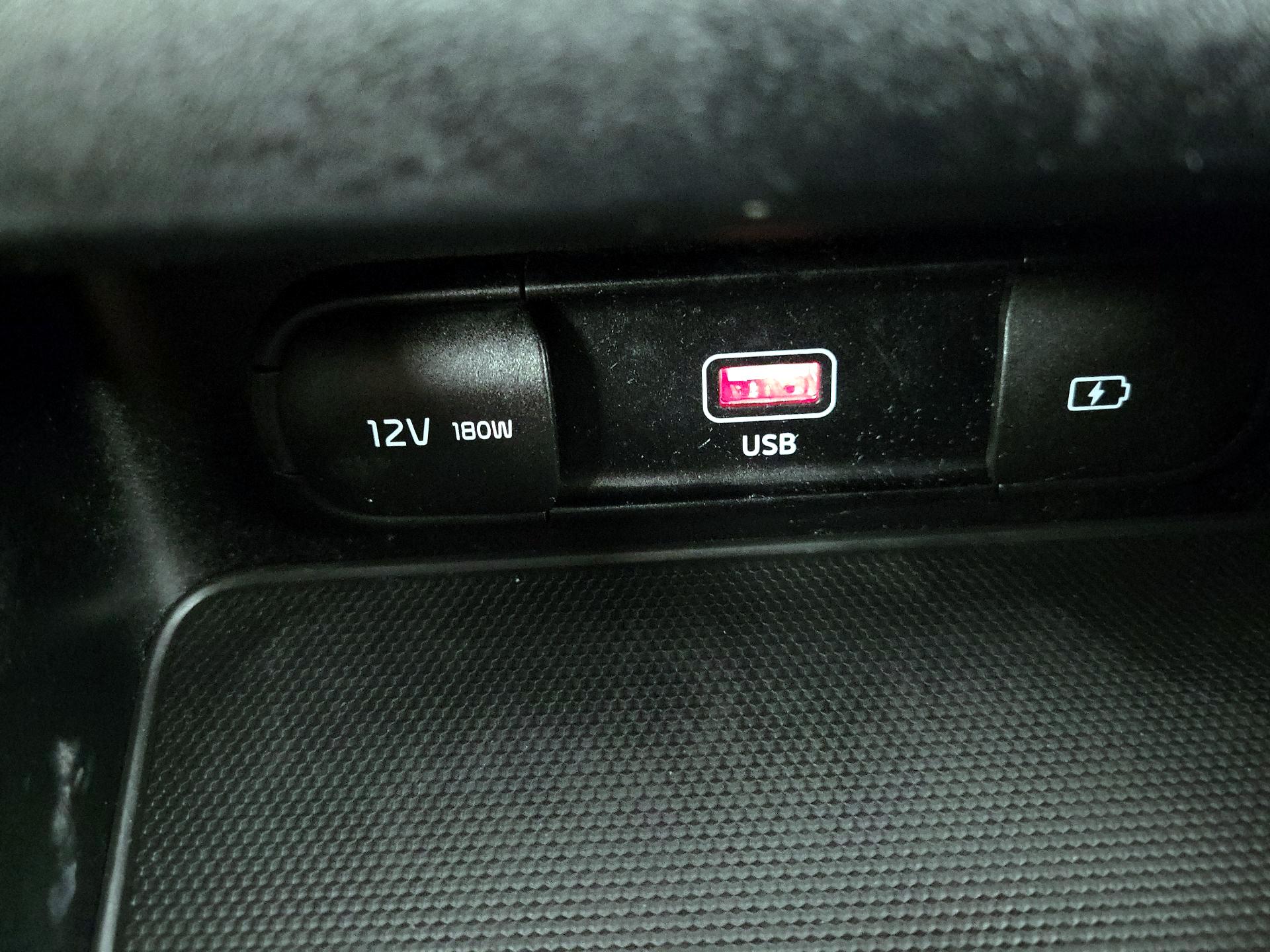 Thumbnail: 2023 Kia Forte - 18