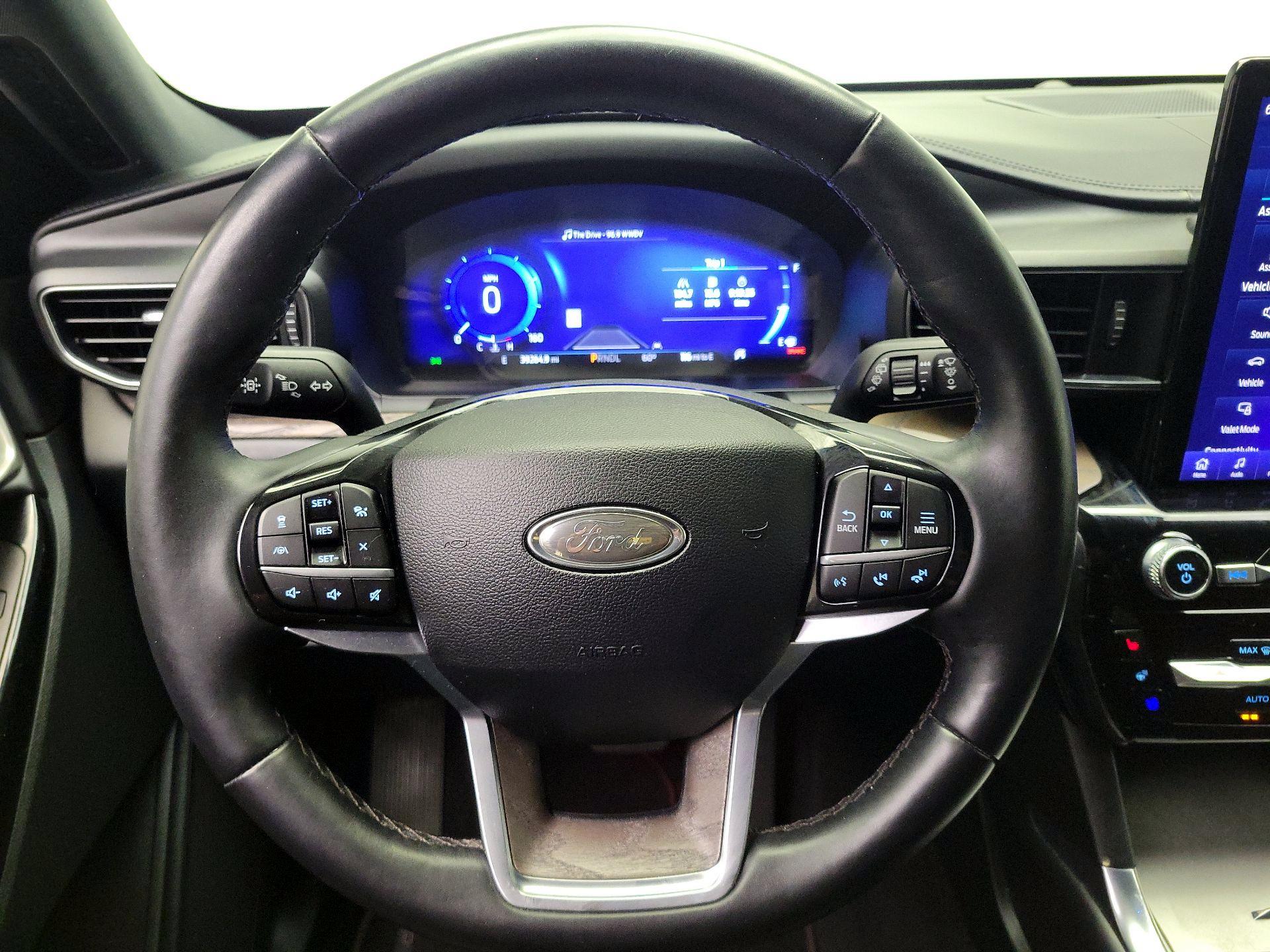 Thumbnail: 2022 Ford Explorer - 10