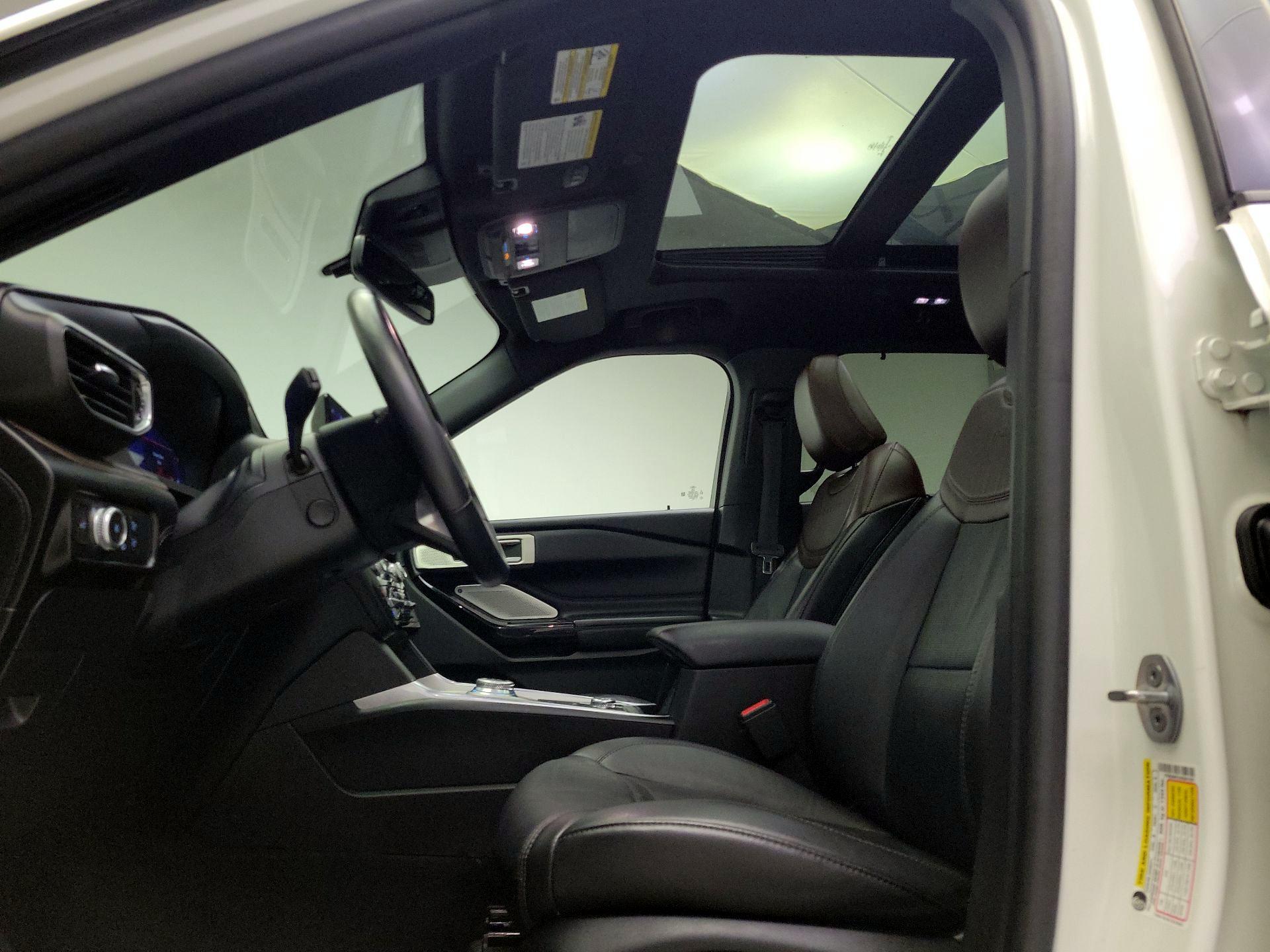 Thumbnail: 2022 Ford Explorer - 20