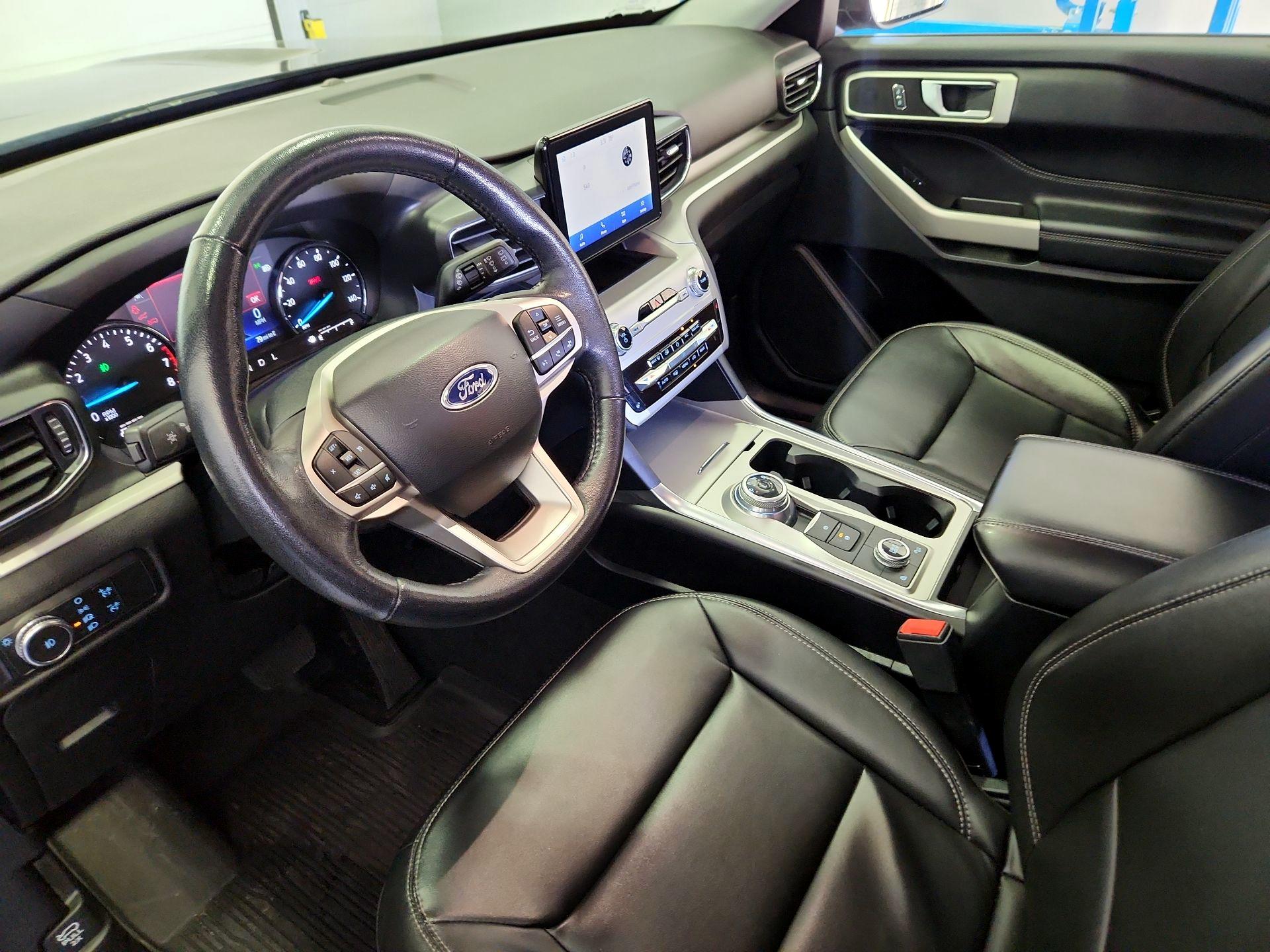 Thumbnail: 2022 Ford Explorer - 11