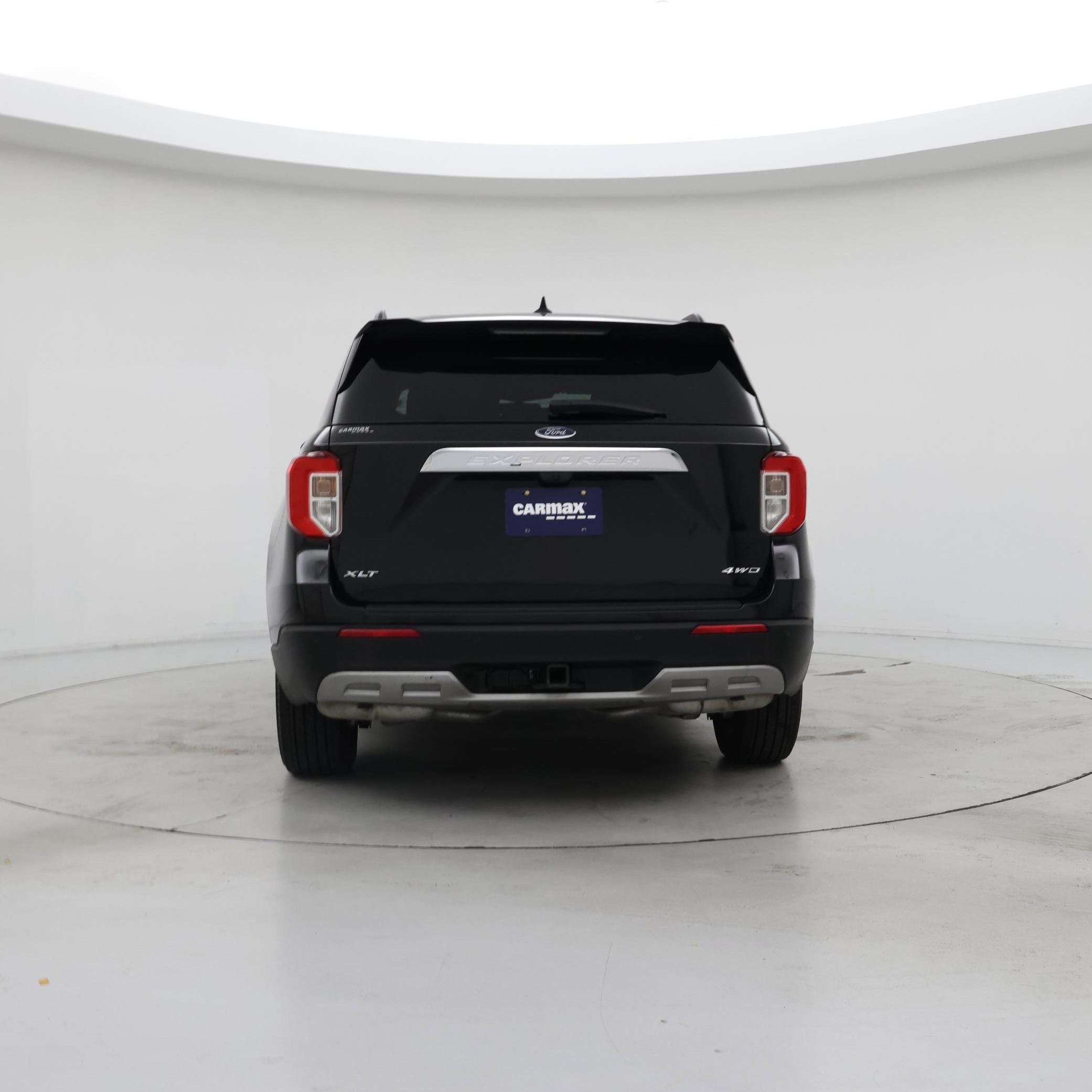 Thumbnail: 2022 Ford Explorer - 6