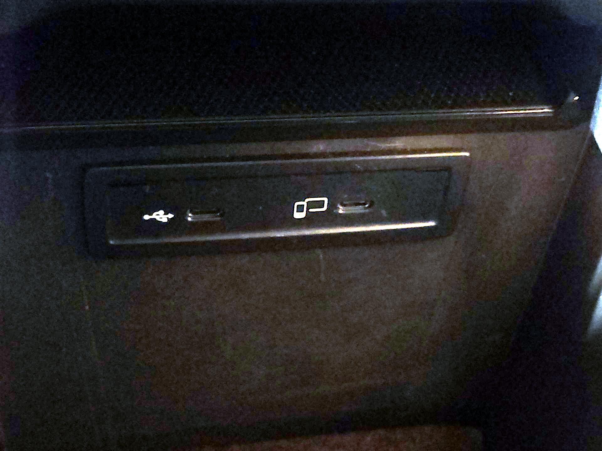 Thumbnail: 2022 Mercedes-Benz GLC - 19