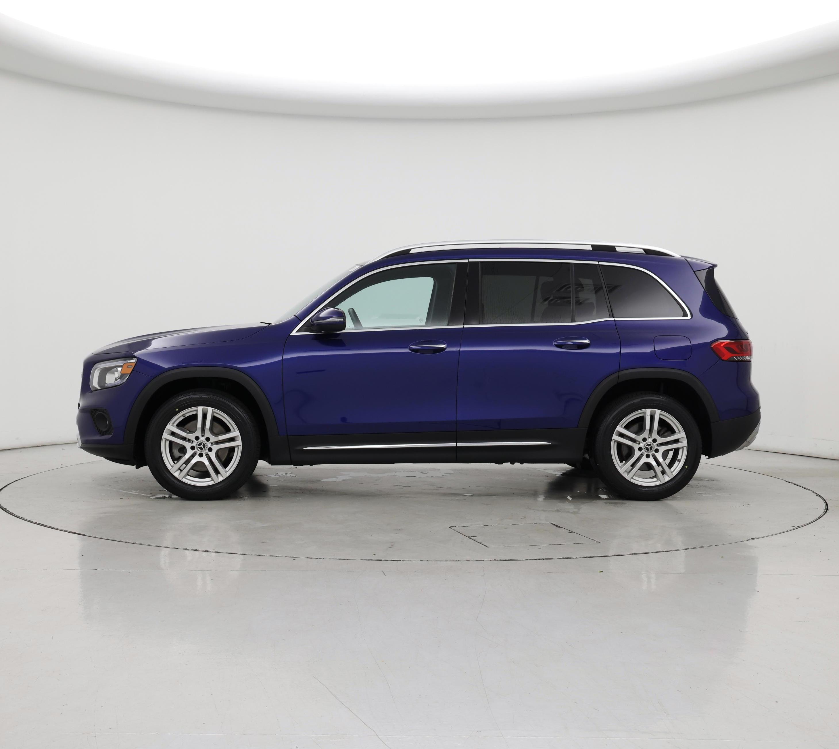 Thumbnail: 2020 Mercedes-Benz GLB - 3