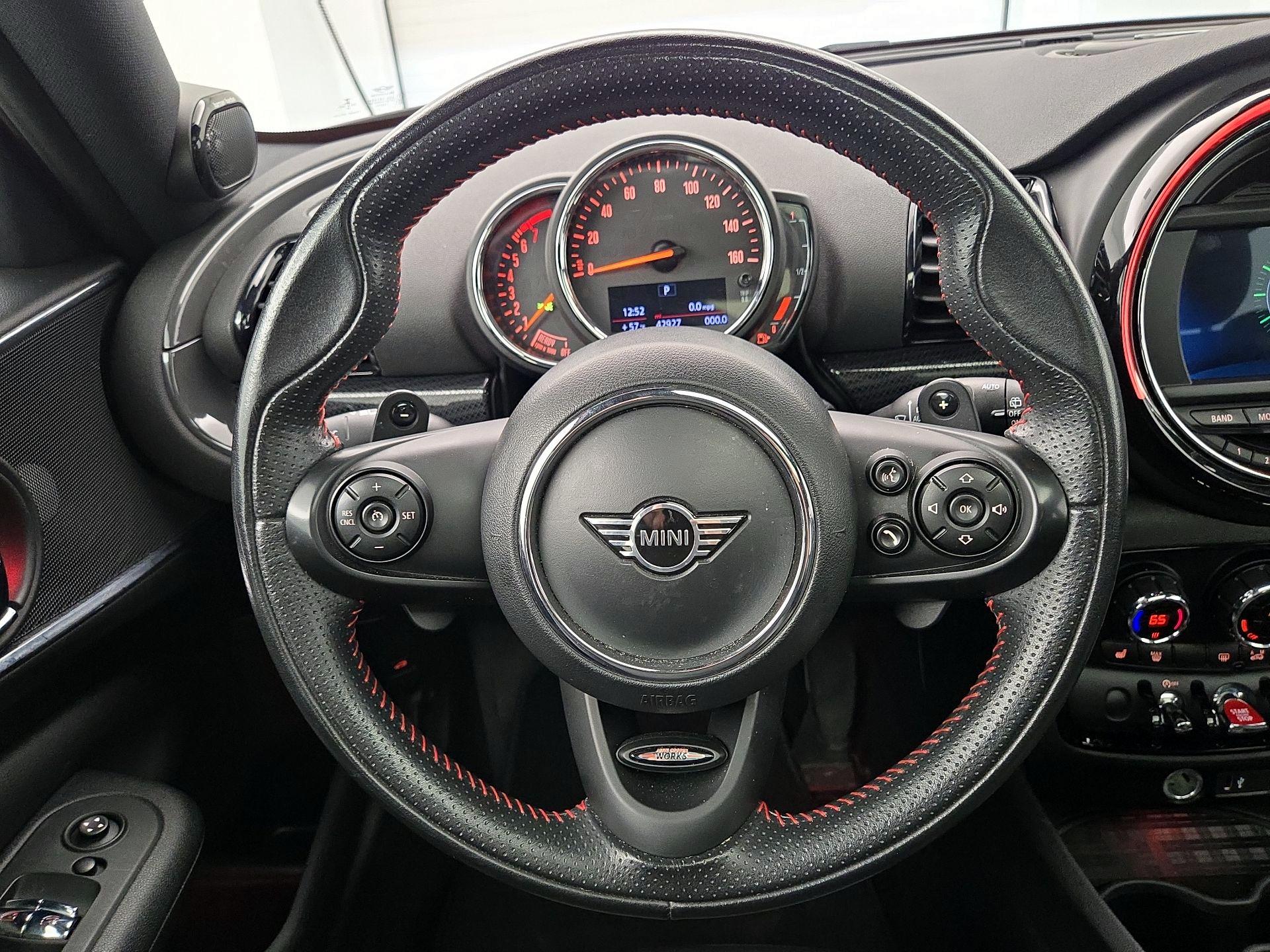 Thumbnail: 2020 MINI Cooper Clubman - 10