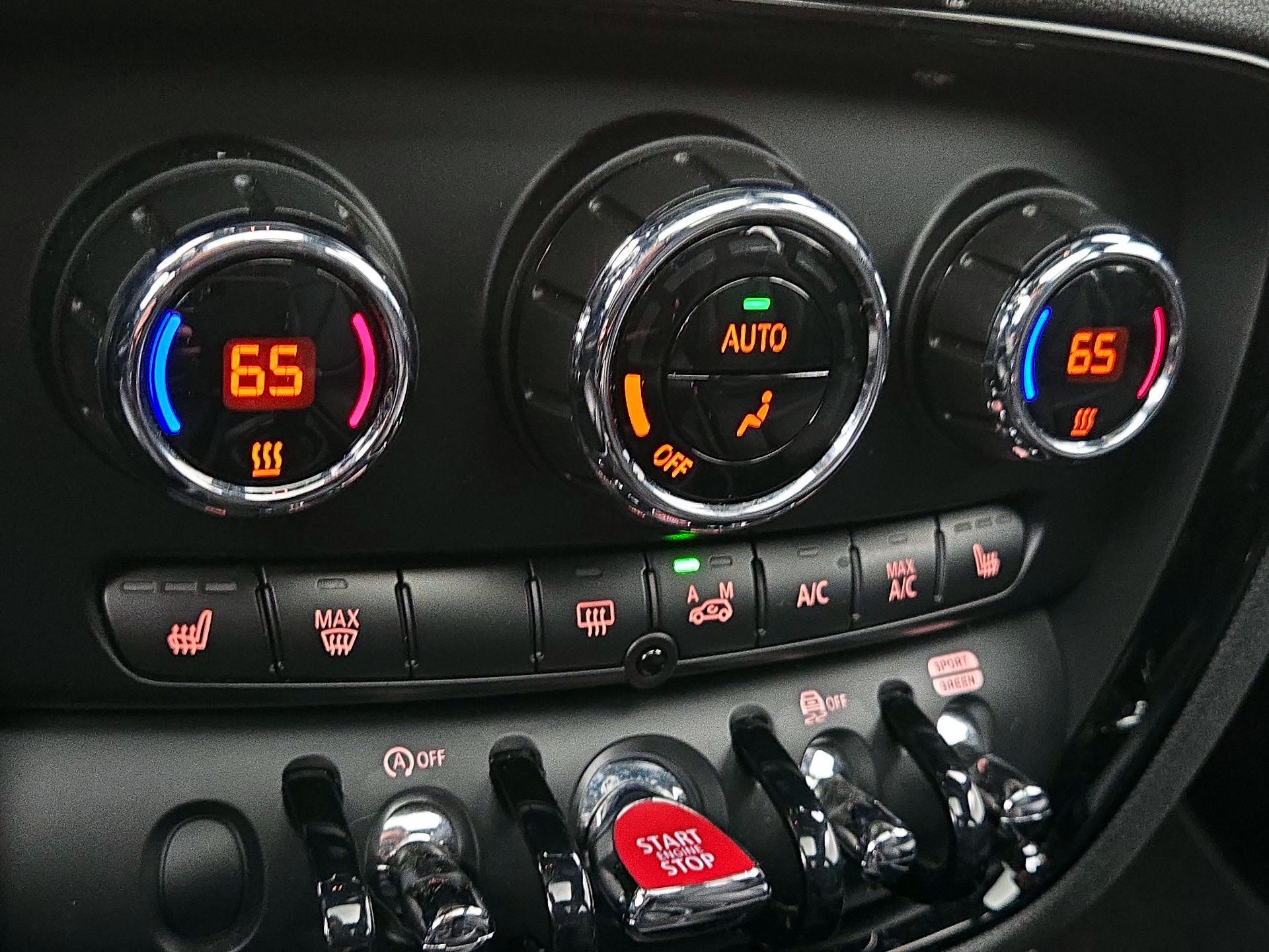 Thumbnail: 2020 MINI Cooper Clubman - 16